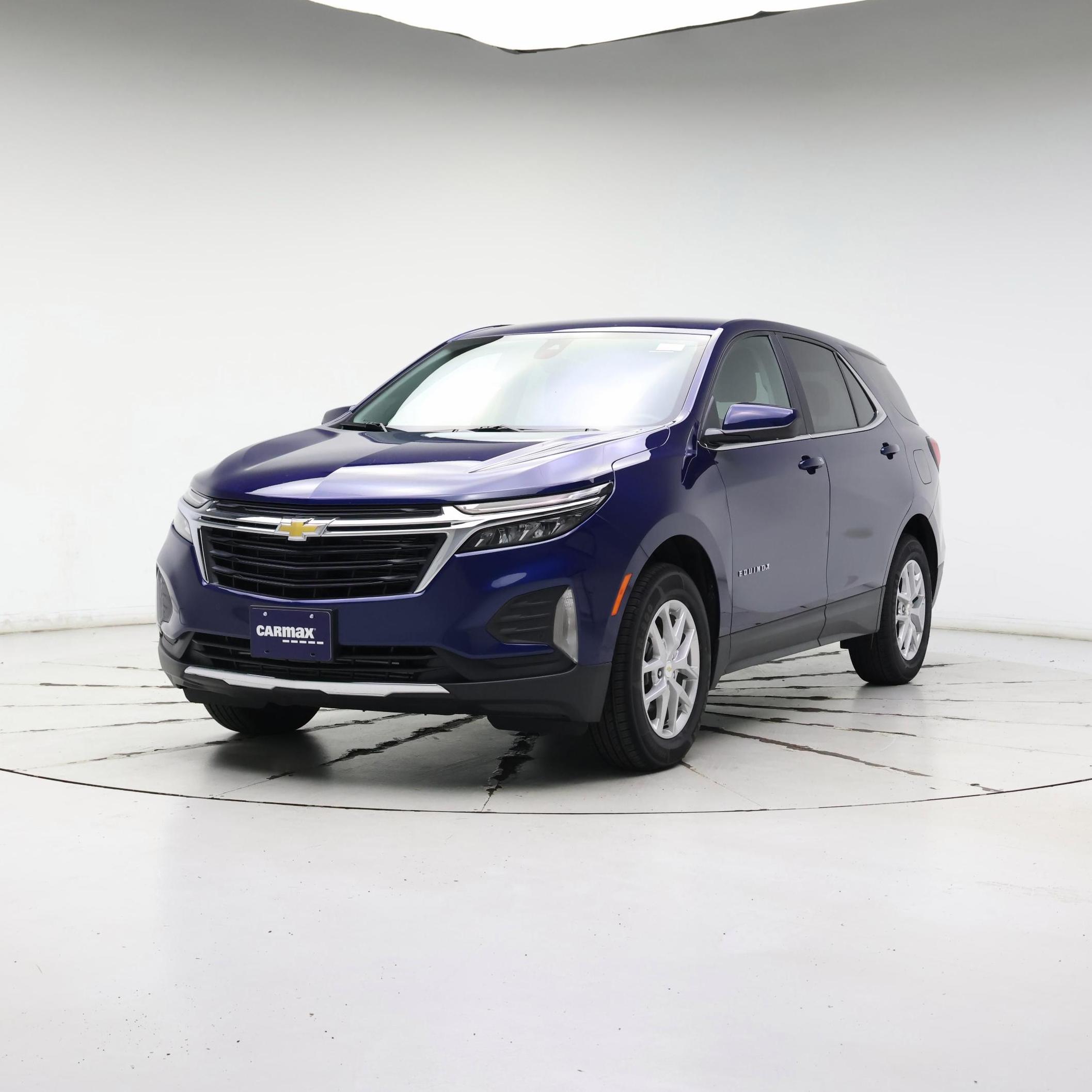 Thumbnail: 2022 Chevrolet Equinox - 4