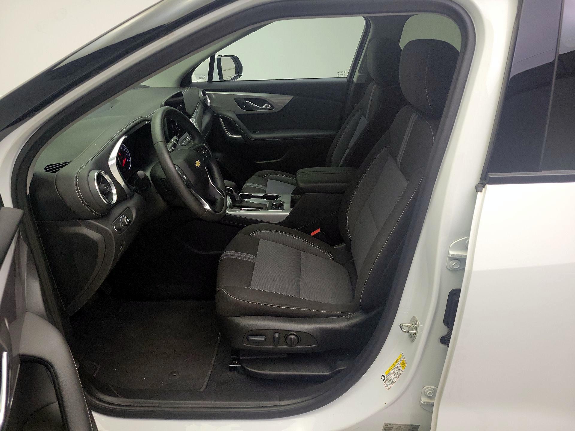 Thumbnail: 2023 Chevrolet Blazer - 11