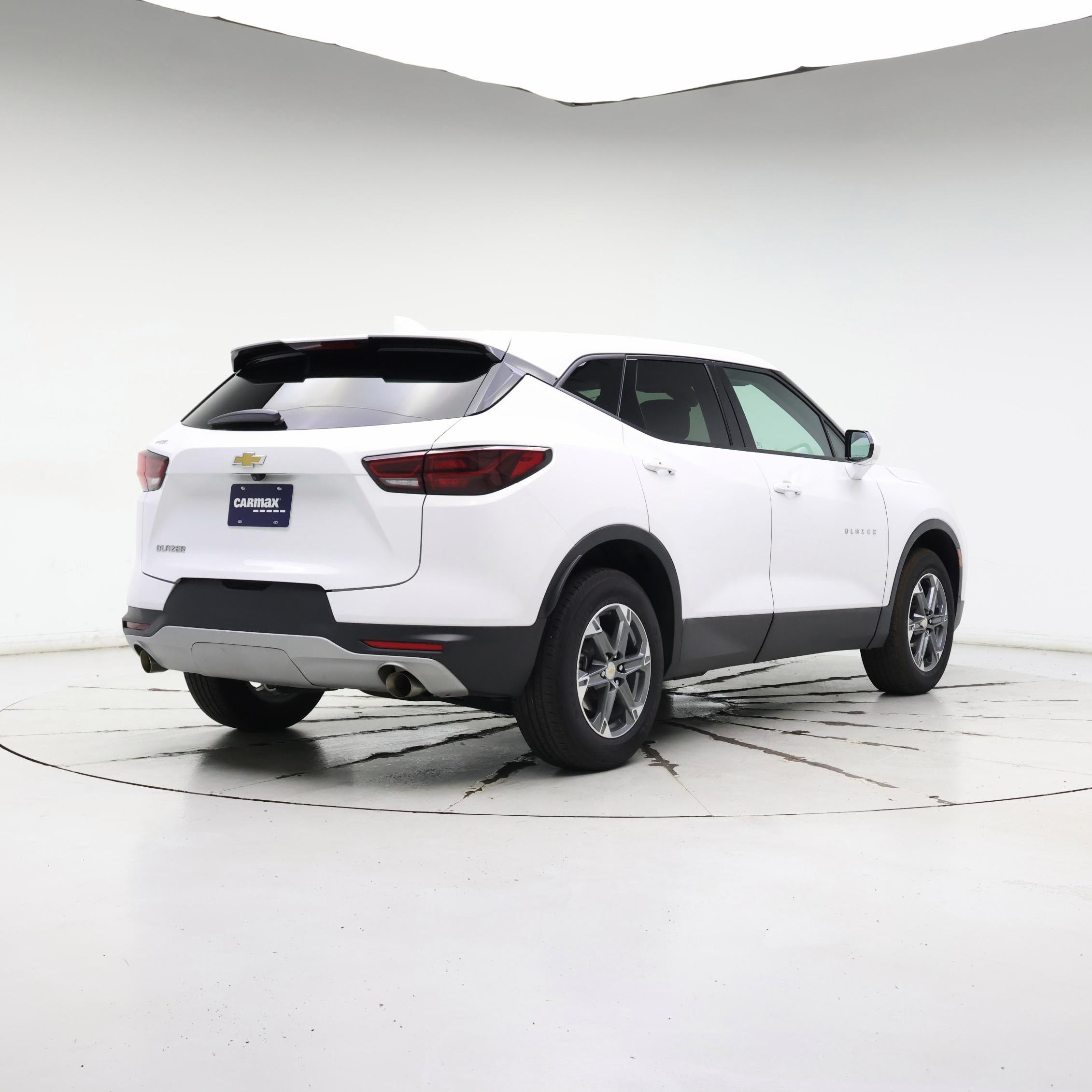 Thumbnail: 2023 Chevrolet Blazer - 8