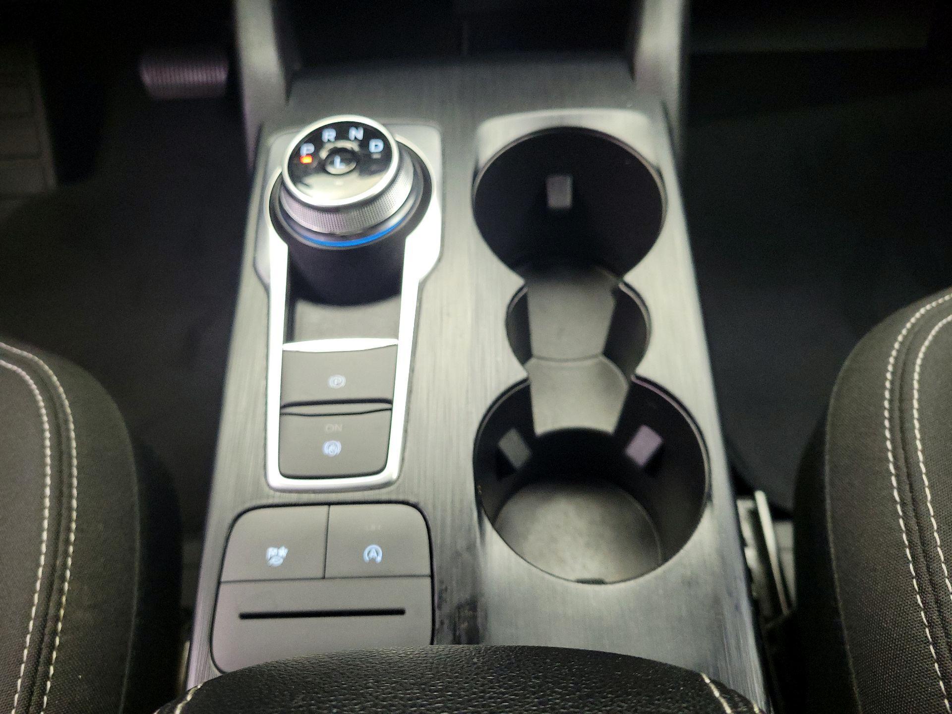 Thumbnail: 2023 Ford Escape - 17