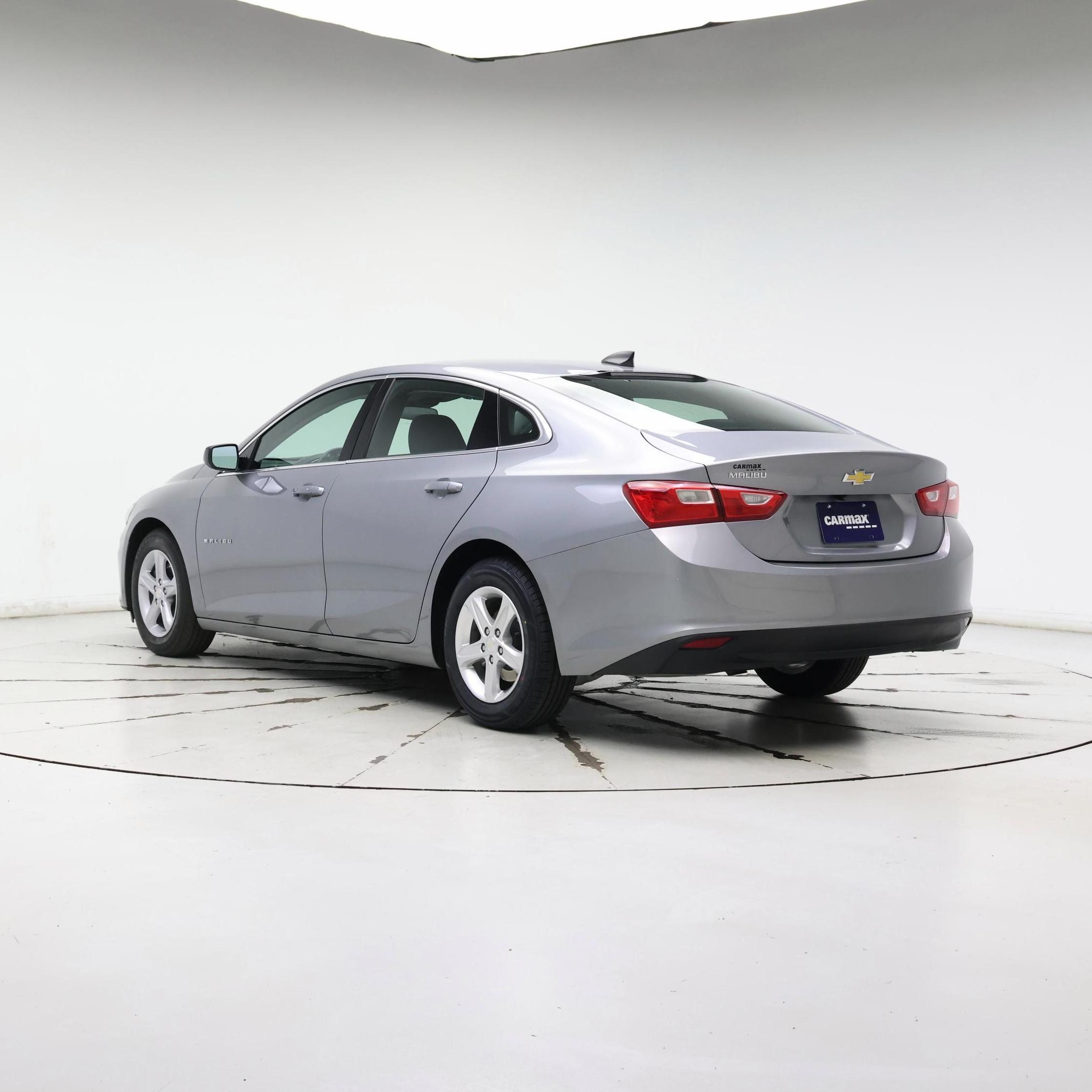 Thumbnail: 2023 Chevrolet Malibu - 2