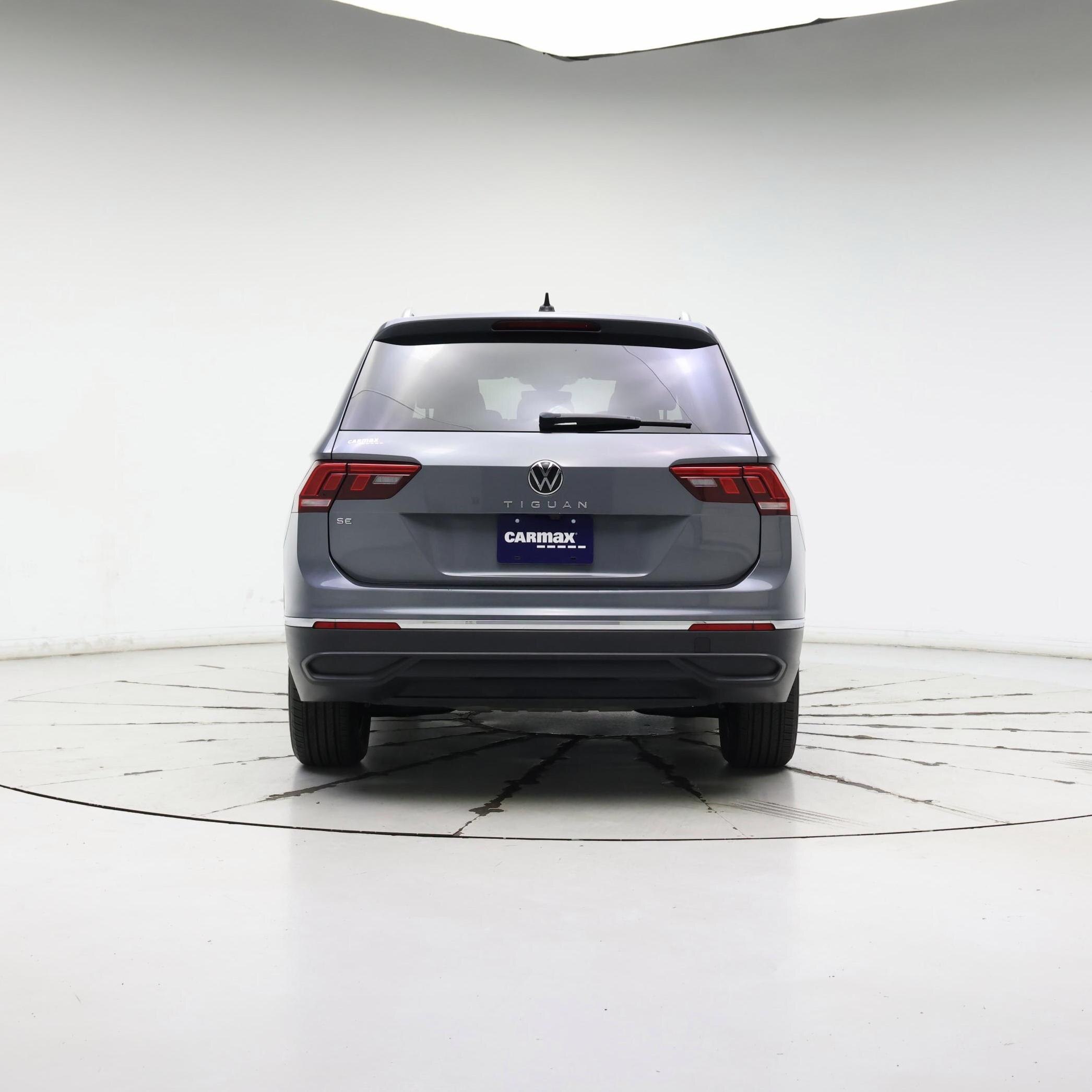 Thumbnail: 2023 Volkswagen Tiguan - 6