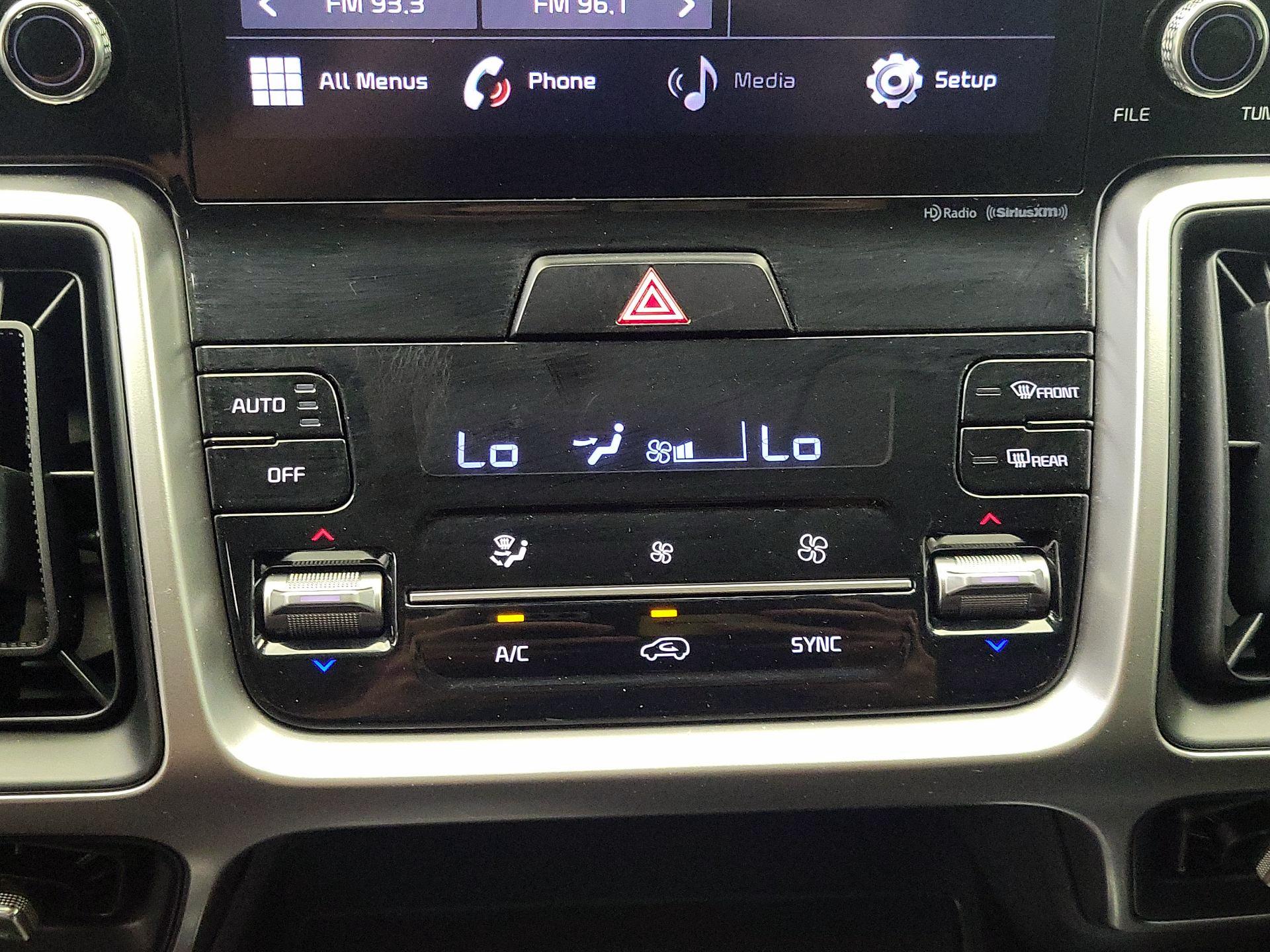 Thumbnail: 2021 Kia Sorento - 16