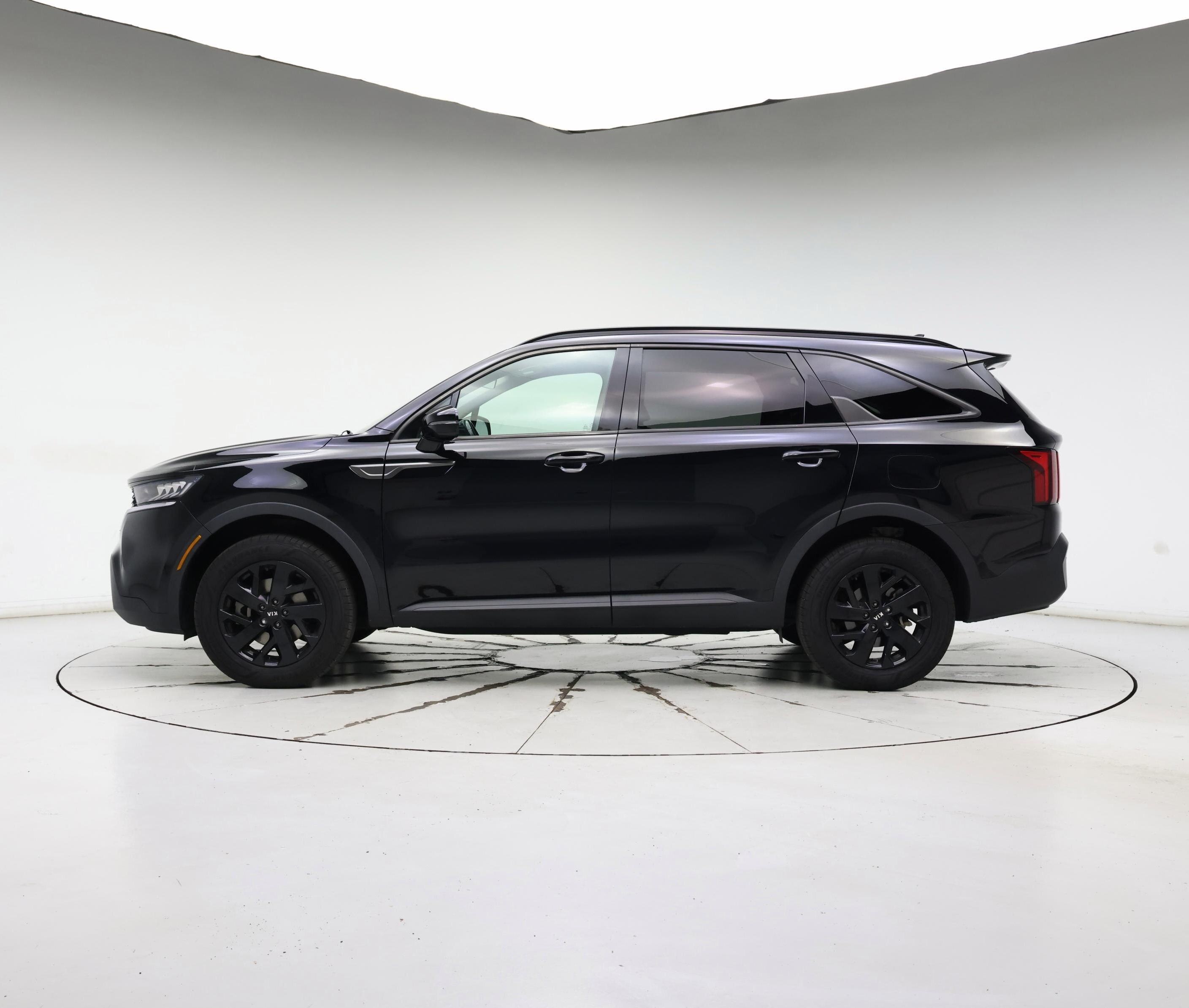 Thumbnail: 2021 Kia Sorento - 3