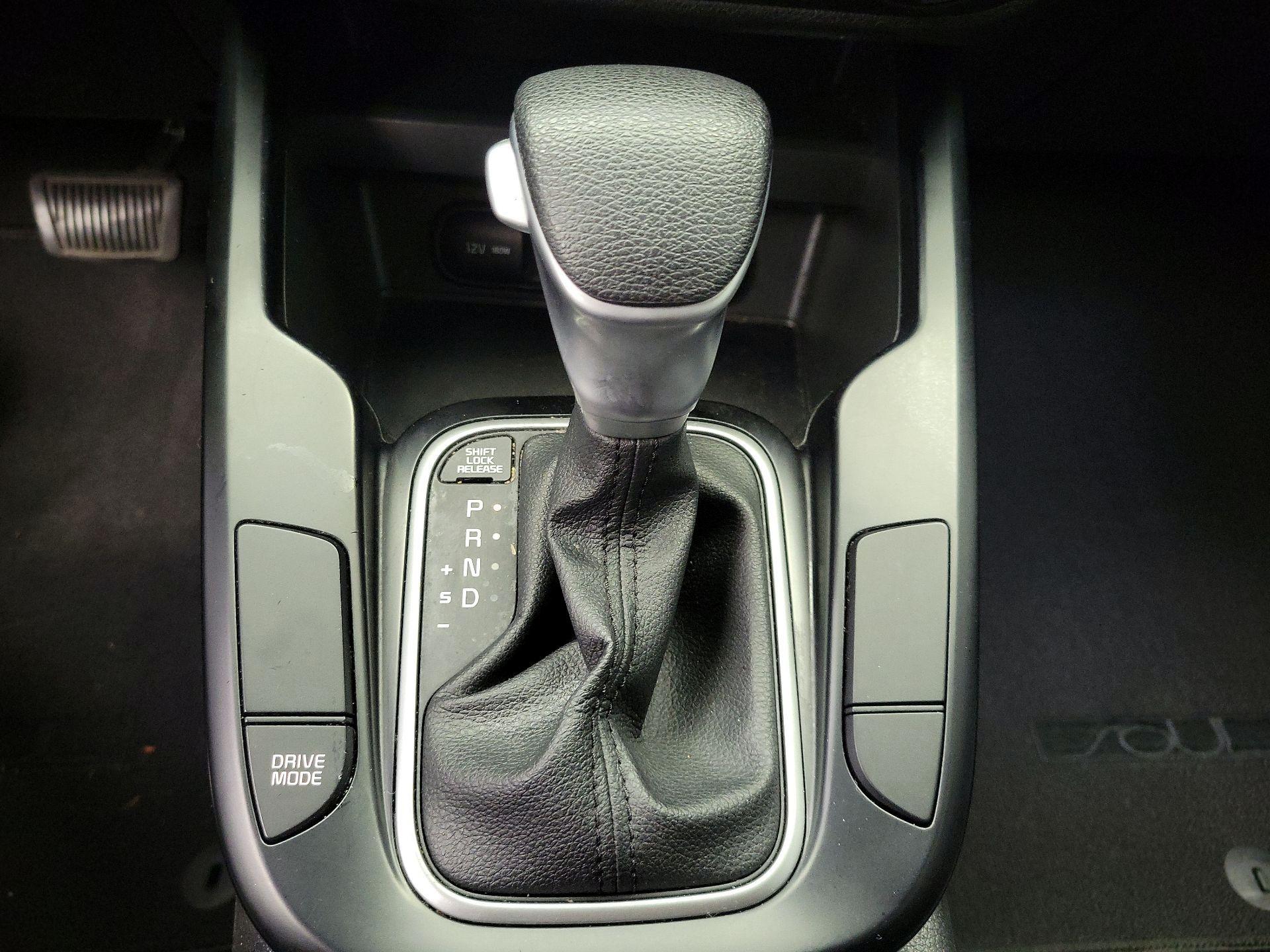Thumbnail: 2021 Kia Soul - 16
