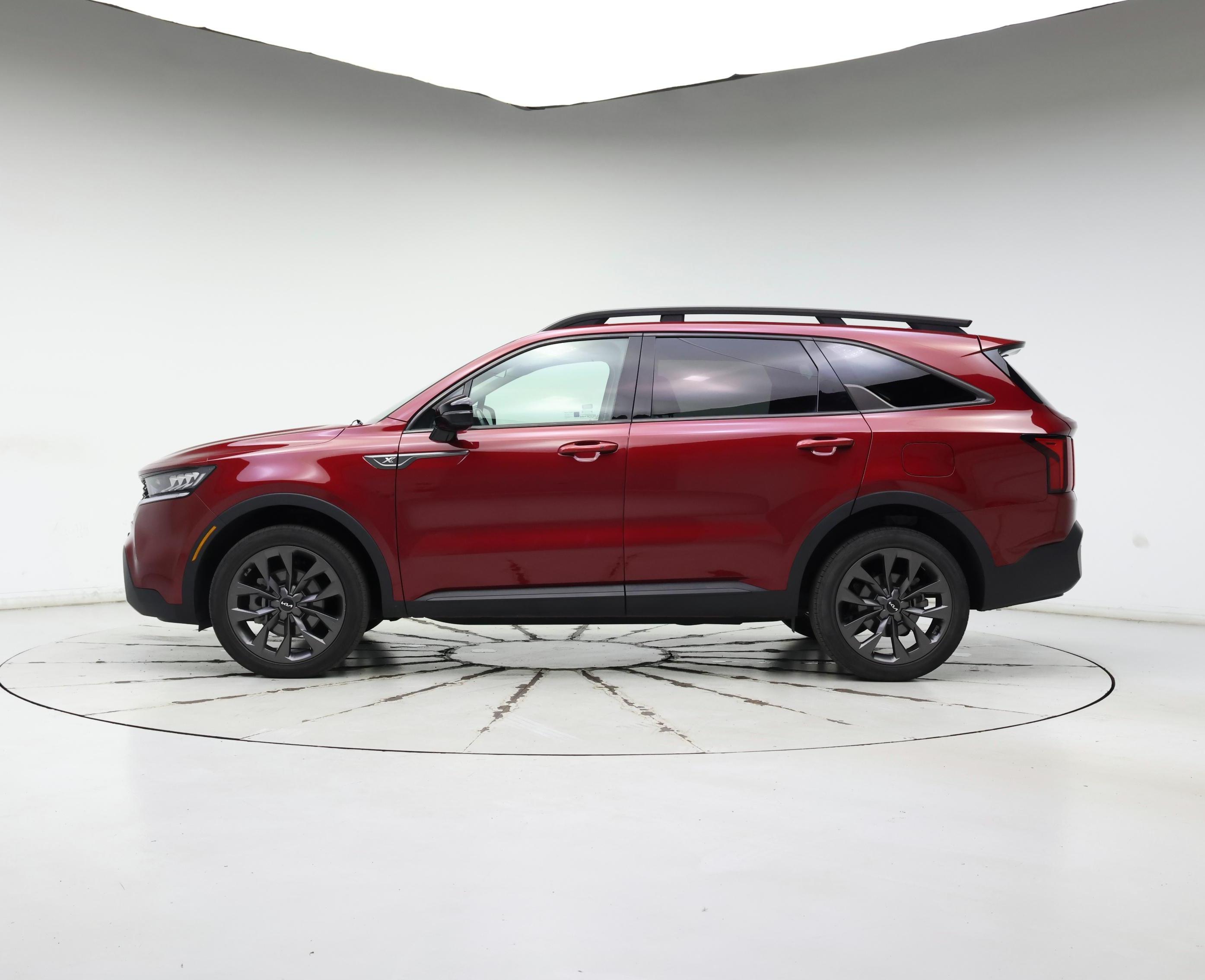 Thumbnail: 2022 Kia Sorento - 3