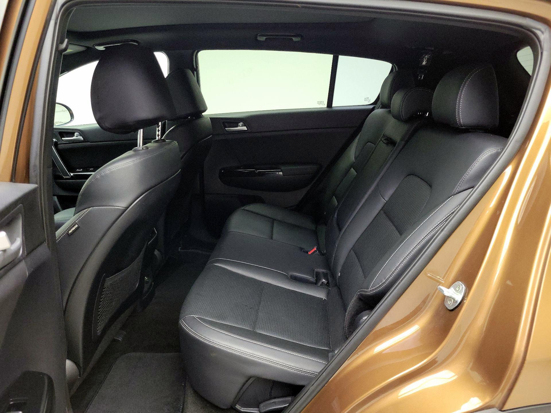 Thumbnail: 2021 Kia Sportage - 20