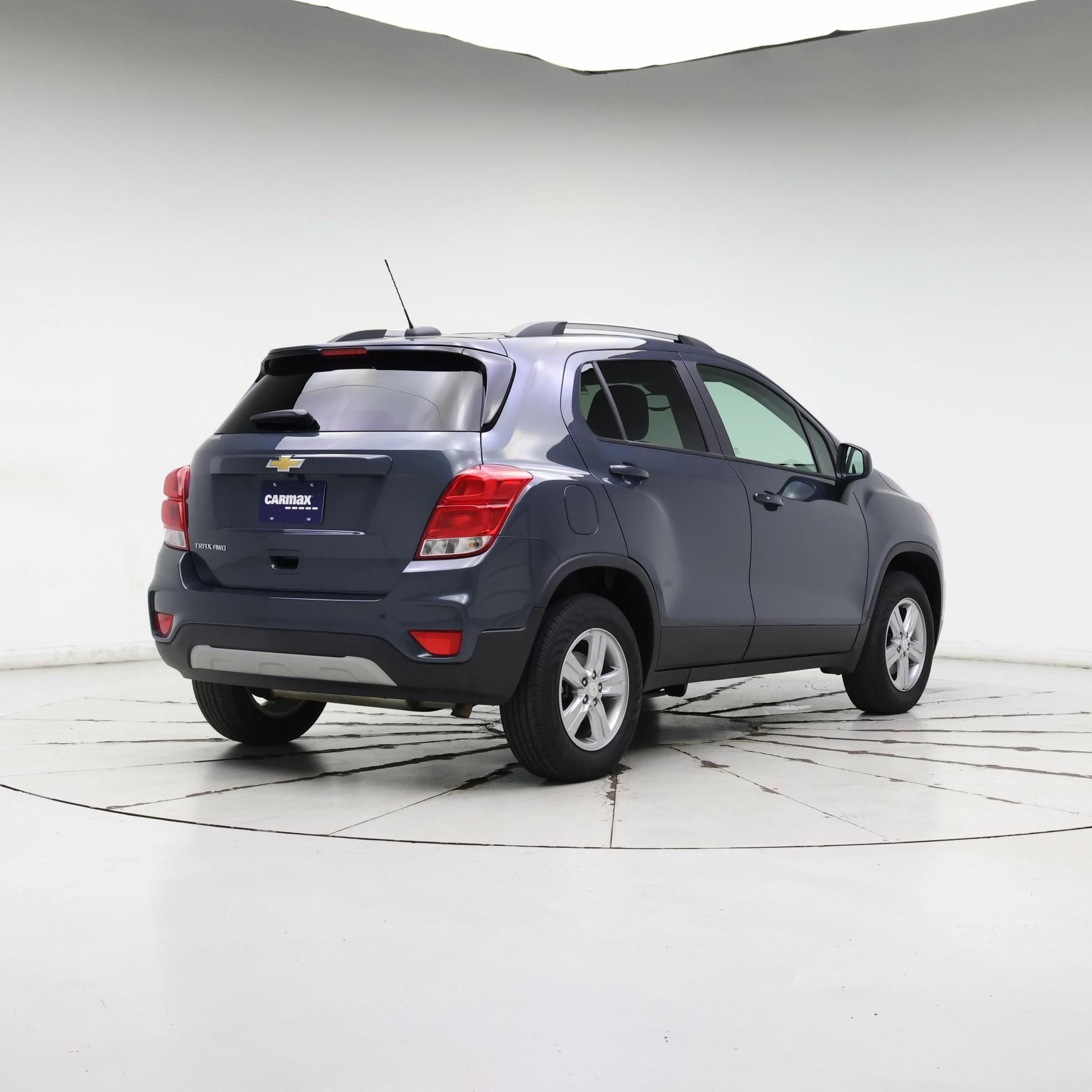 Thumbnail: 2022 Chevrolet Trax - 8