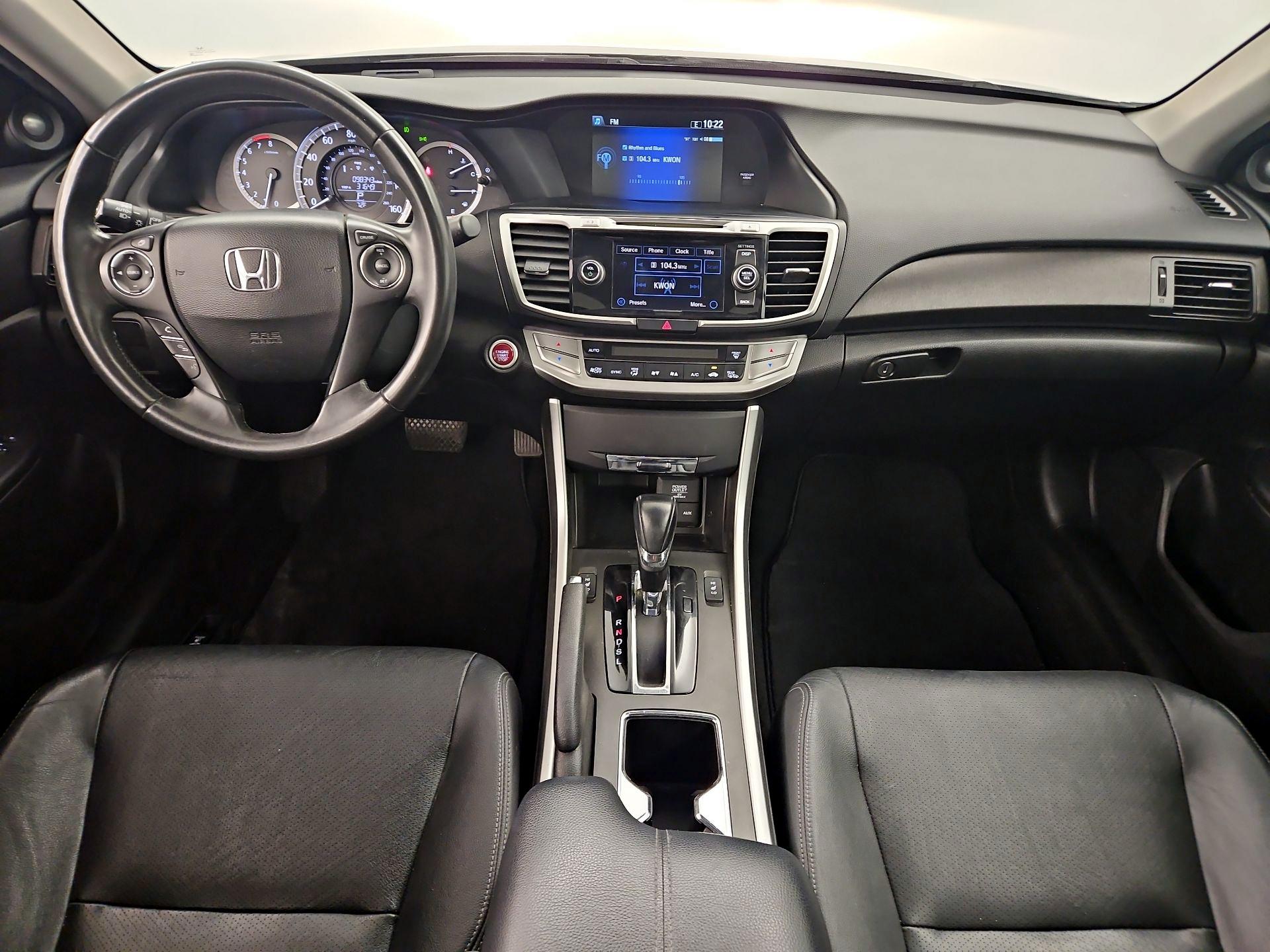 Thumbnail: 2015 Honda Accord - 9