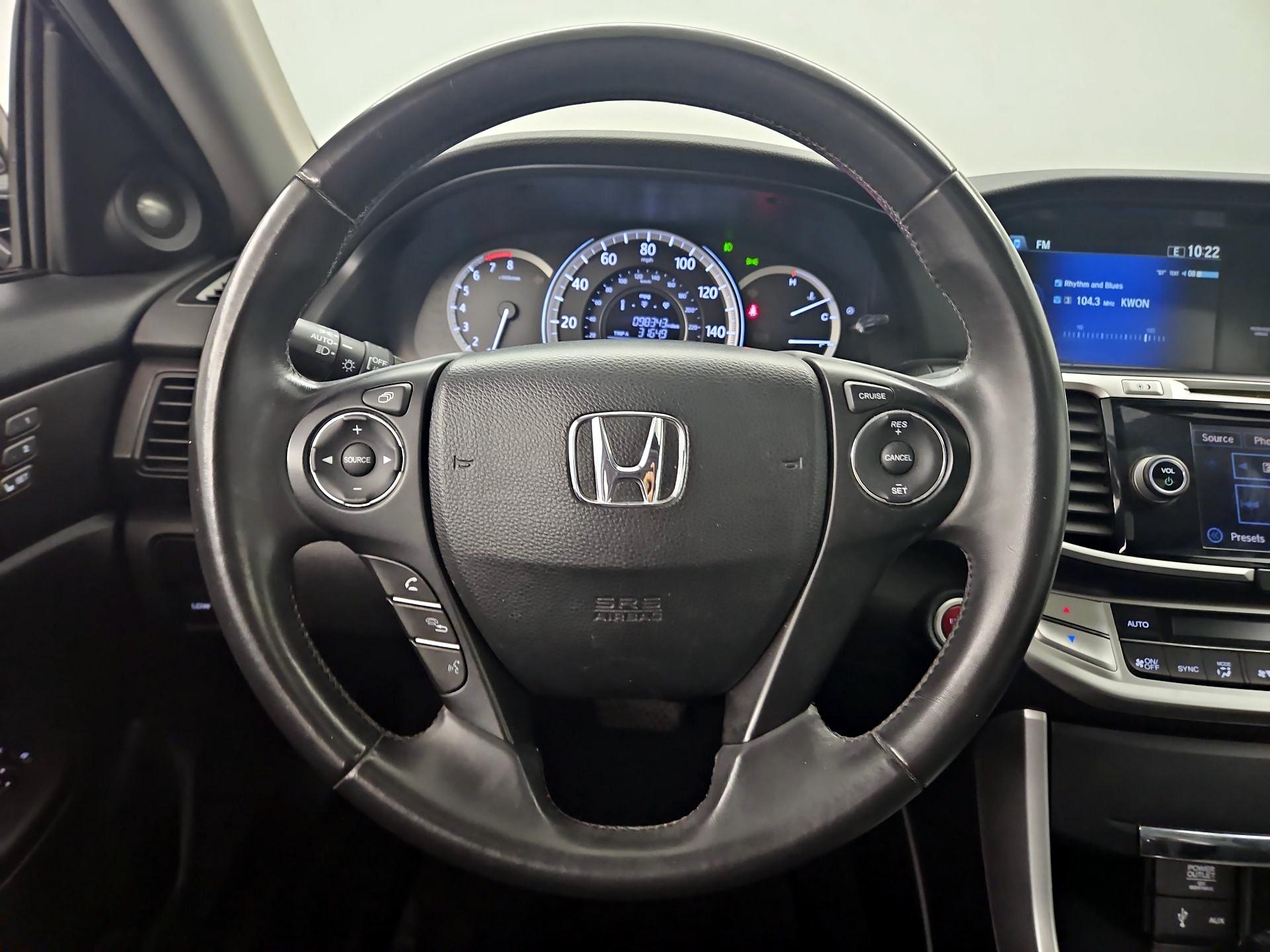 Thumbnail: 2015 Honda Accord - 10