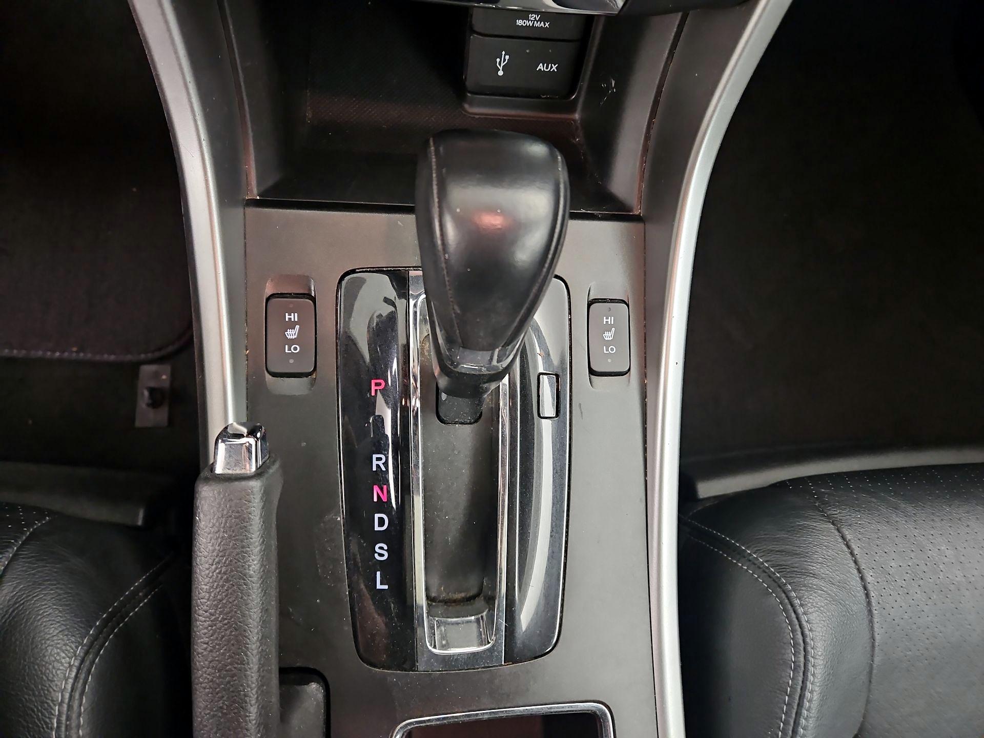 Thumbnail: 2015 Honda Accord - 17