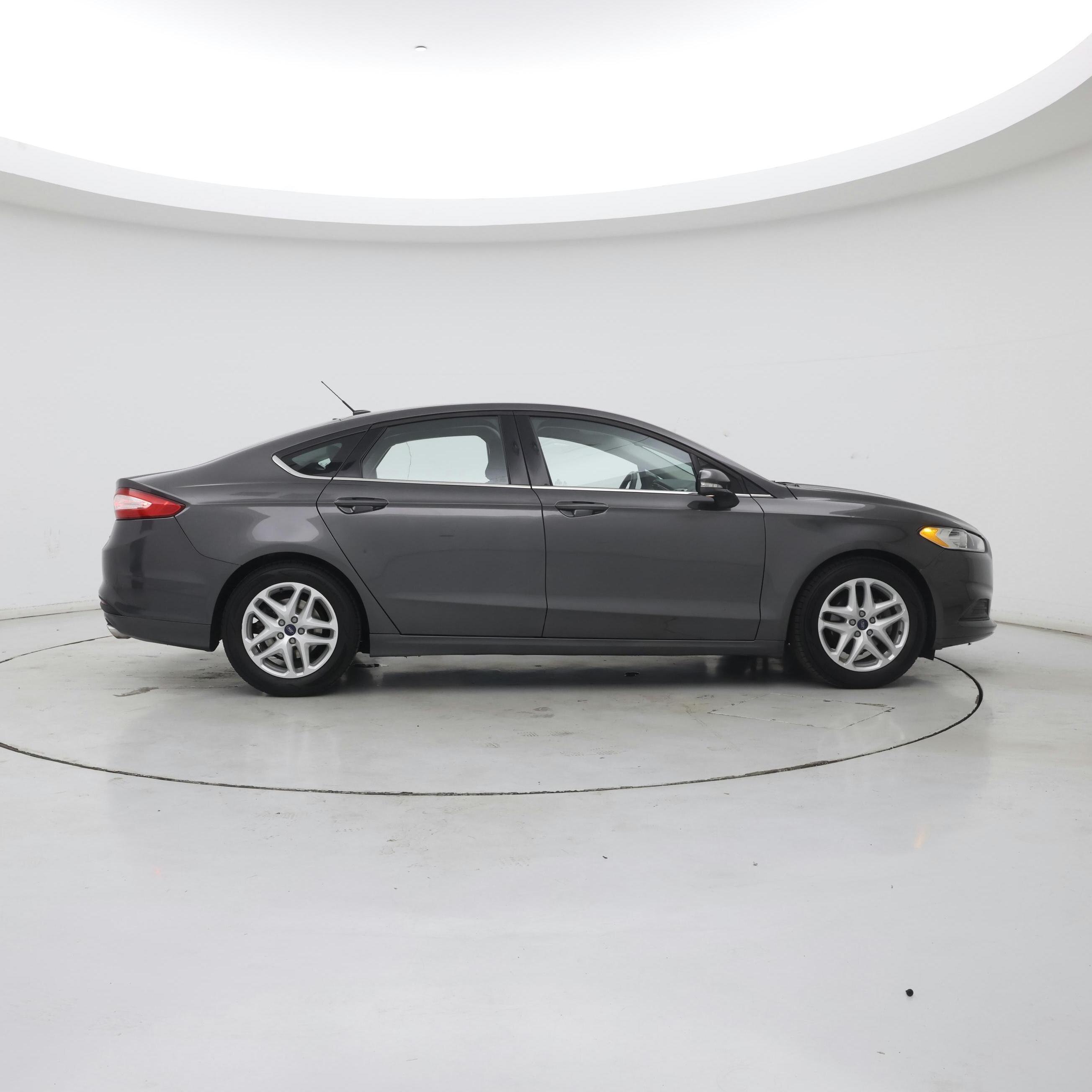 Thumbnail: 2016 Ford Fusion - 7