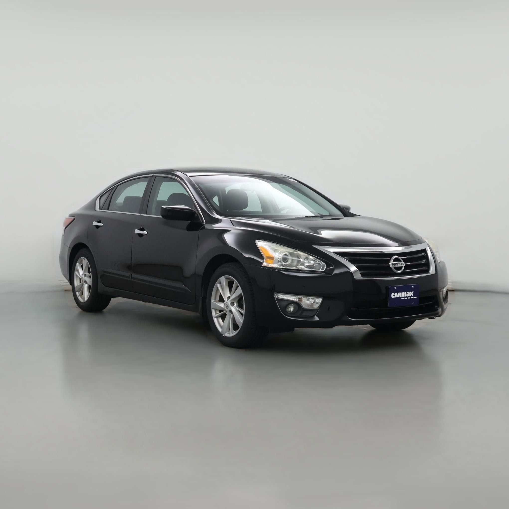 Thumbnail: 2015 Nissan Altima - 1