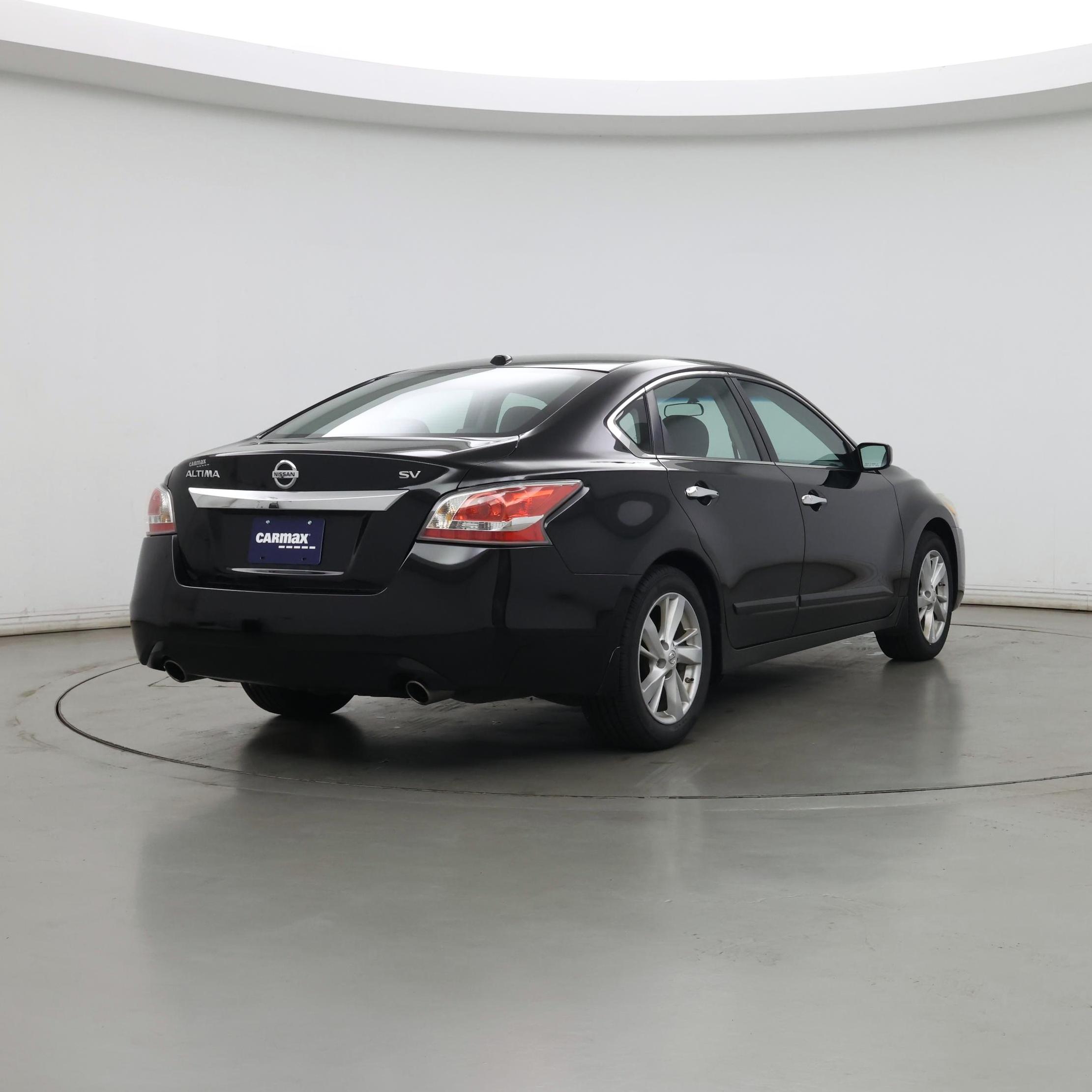 Thumbnail: 2015 Nissan Altima - 8