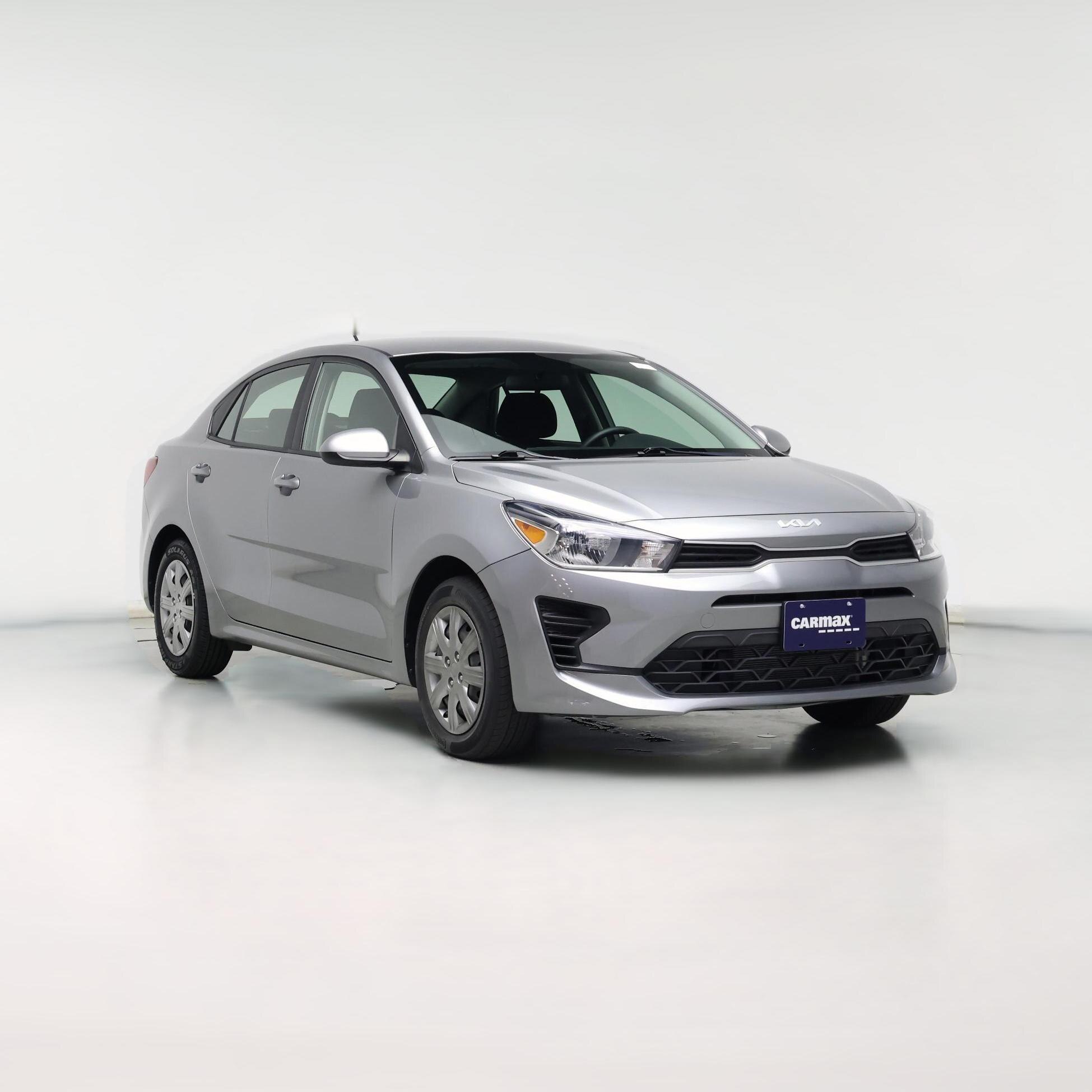 Thumbnail: 2022 Kia Rio - 1