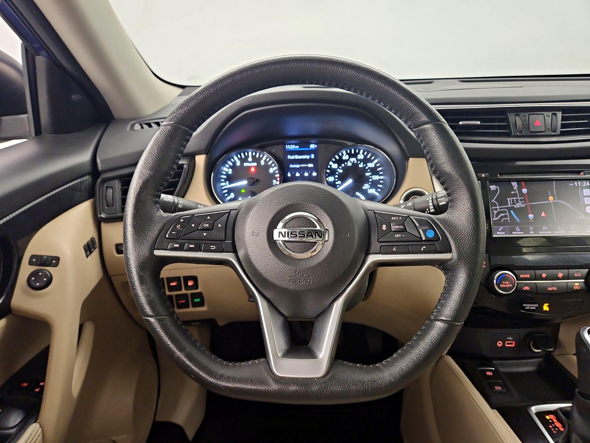 Thumbnail: 2019 Nissan Rogue - 10