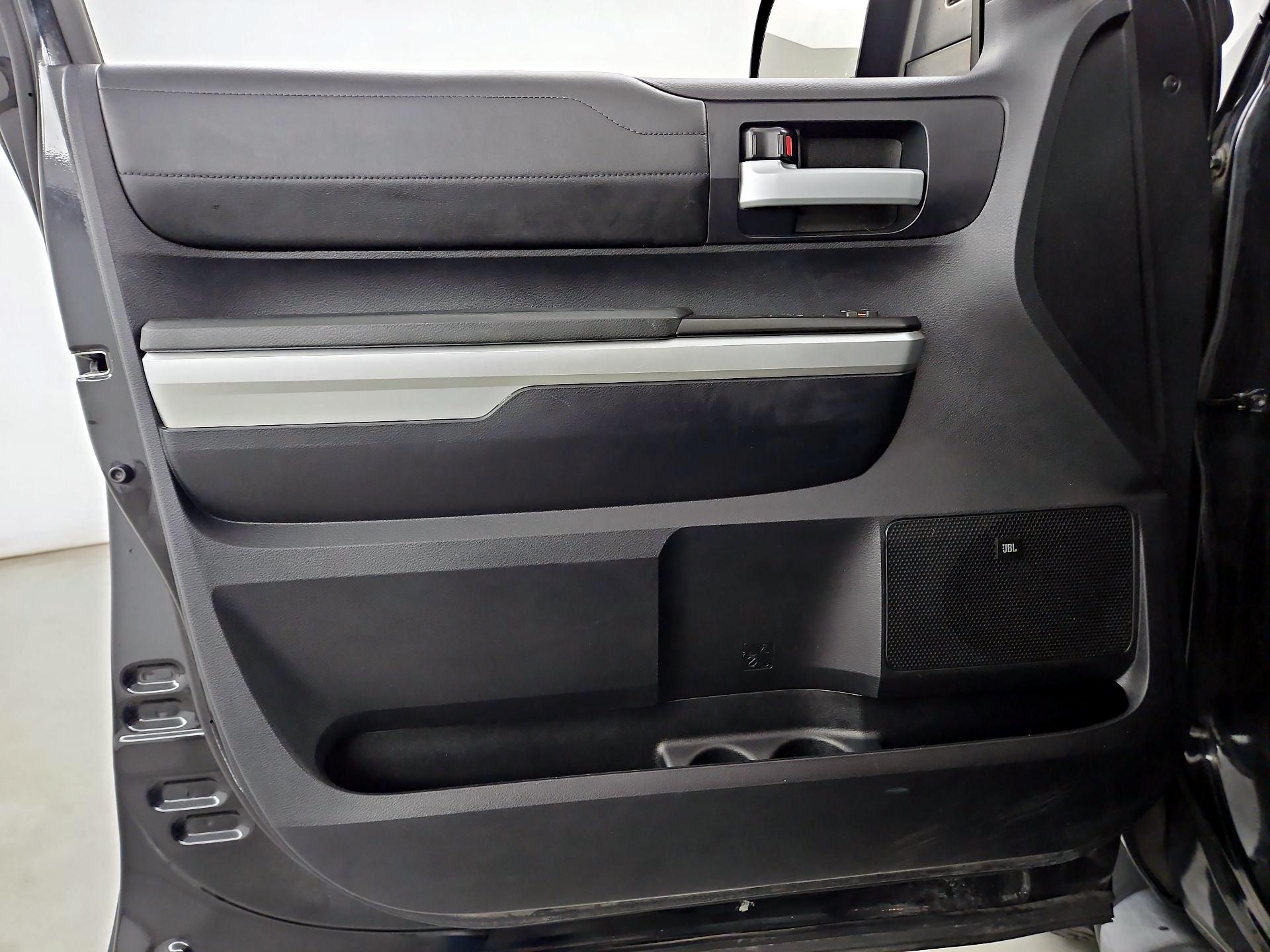 Thumbnail: 2015 Toyota Tundra - 12