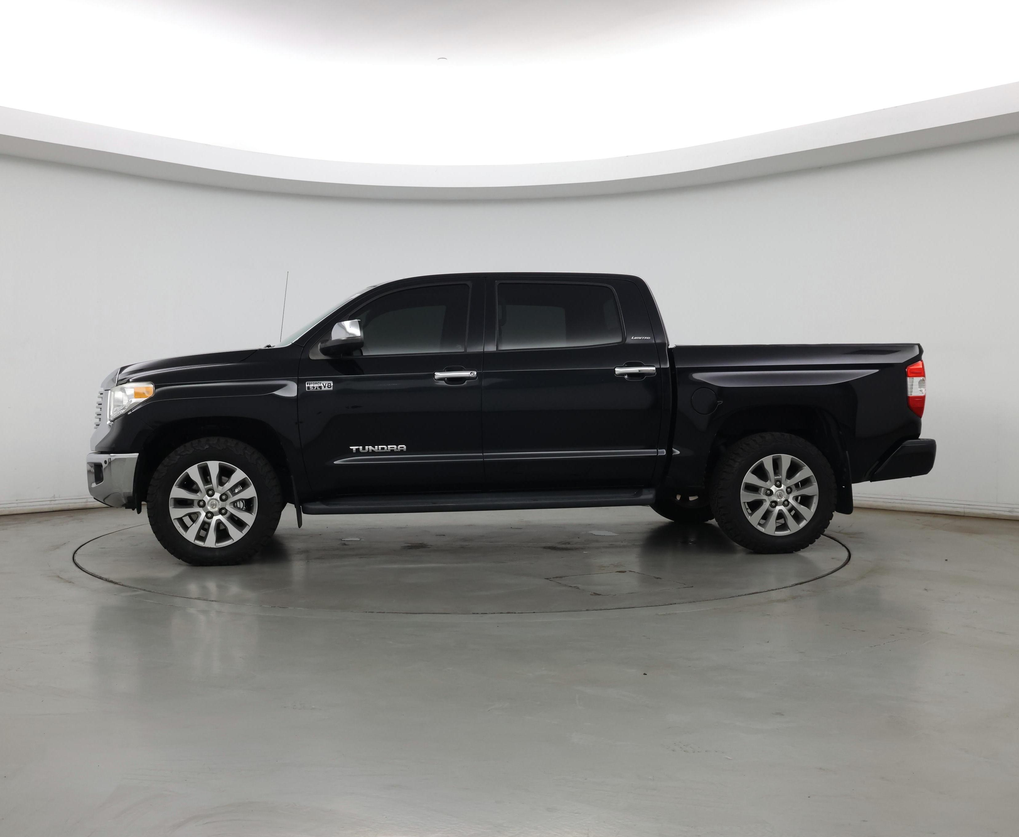 Thumbnail: 2015 Toyota Tundra - 3
