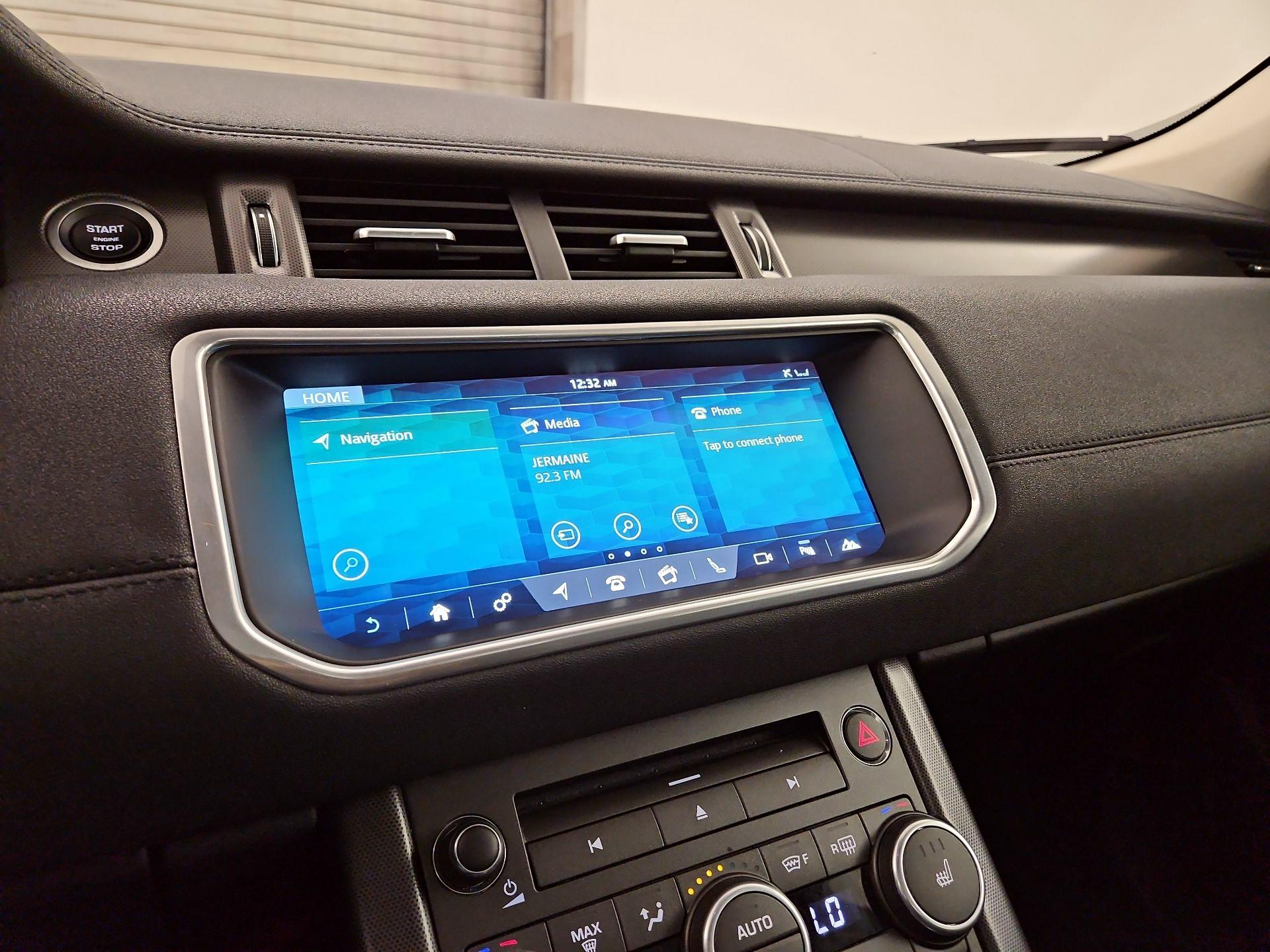 Thumbnail: 2019 Land Rover Range Rover Evoque - 13