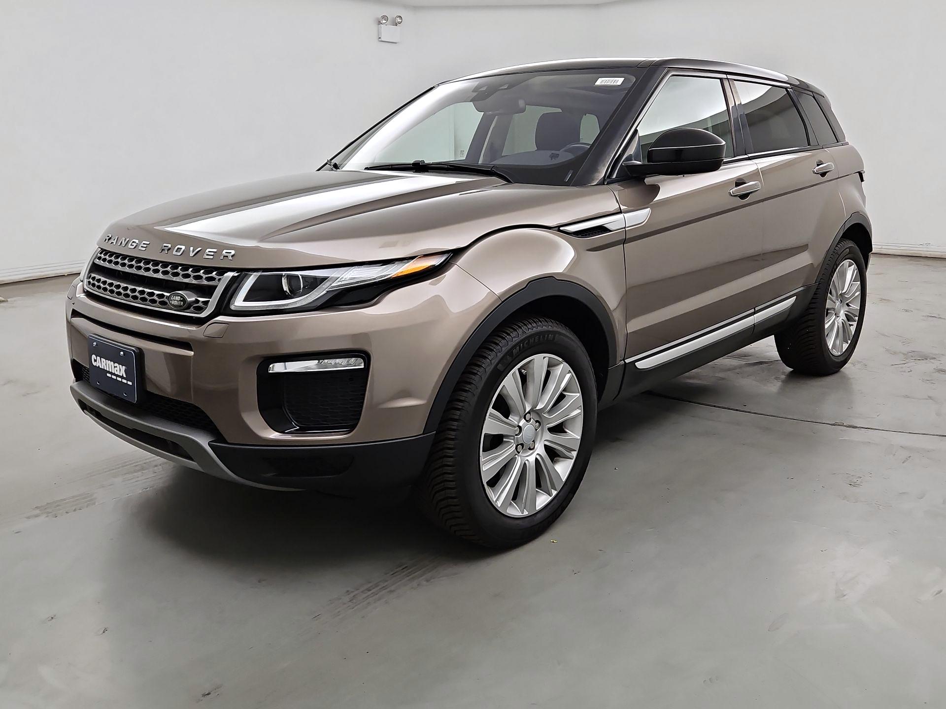 Thumbnail: 2019 Land Rover Range Rover Evoque - 3