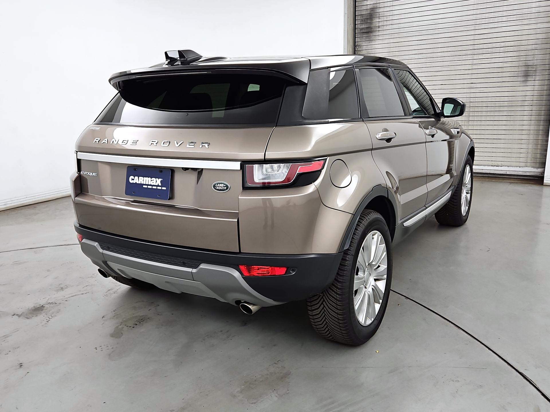 Thumbnail: 2019 Land Rover Range Rover Evoque - 5