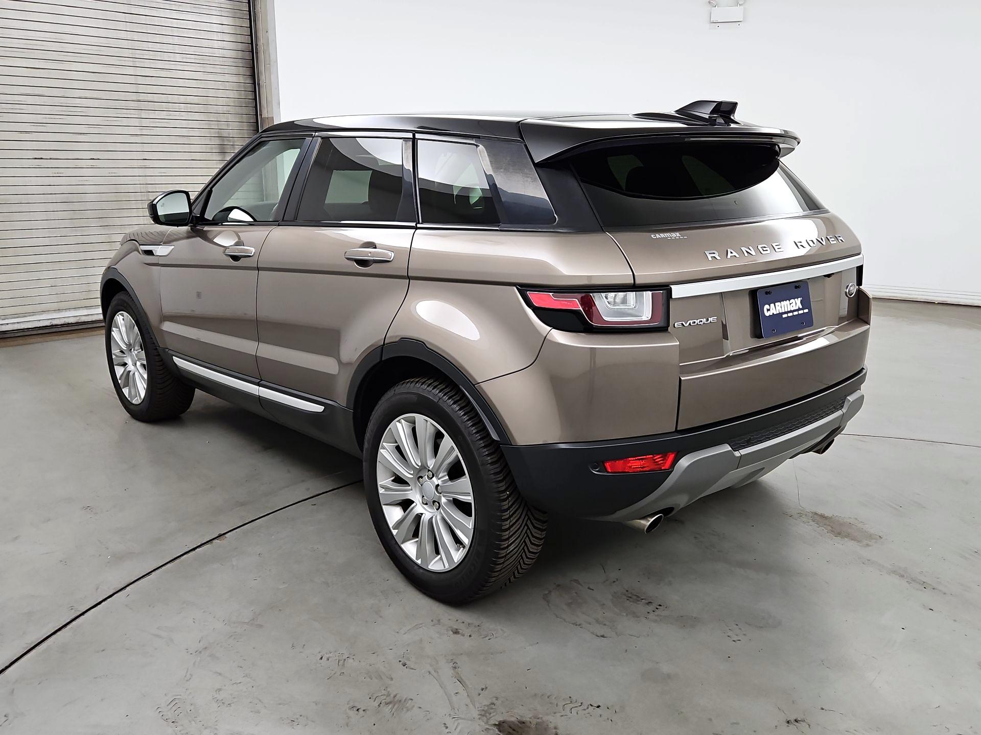 Thumbnail: 2019 Land Rover Range Rover Evoque - 7