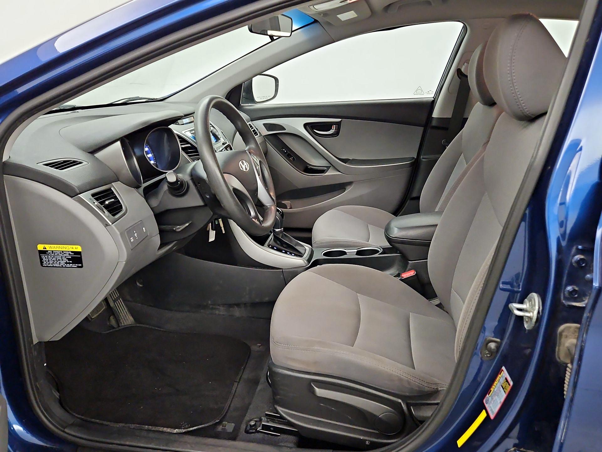 Thumbnail: 2016 Hyundai Elantra - 11