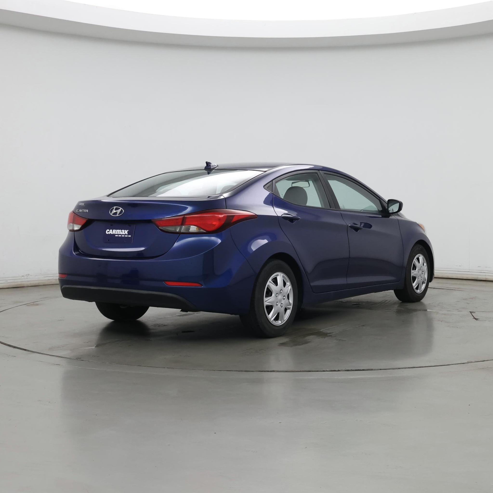 Thumbnail: 2016 Hyundai Elantra - 8