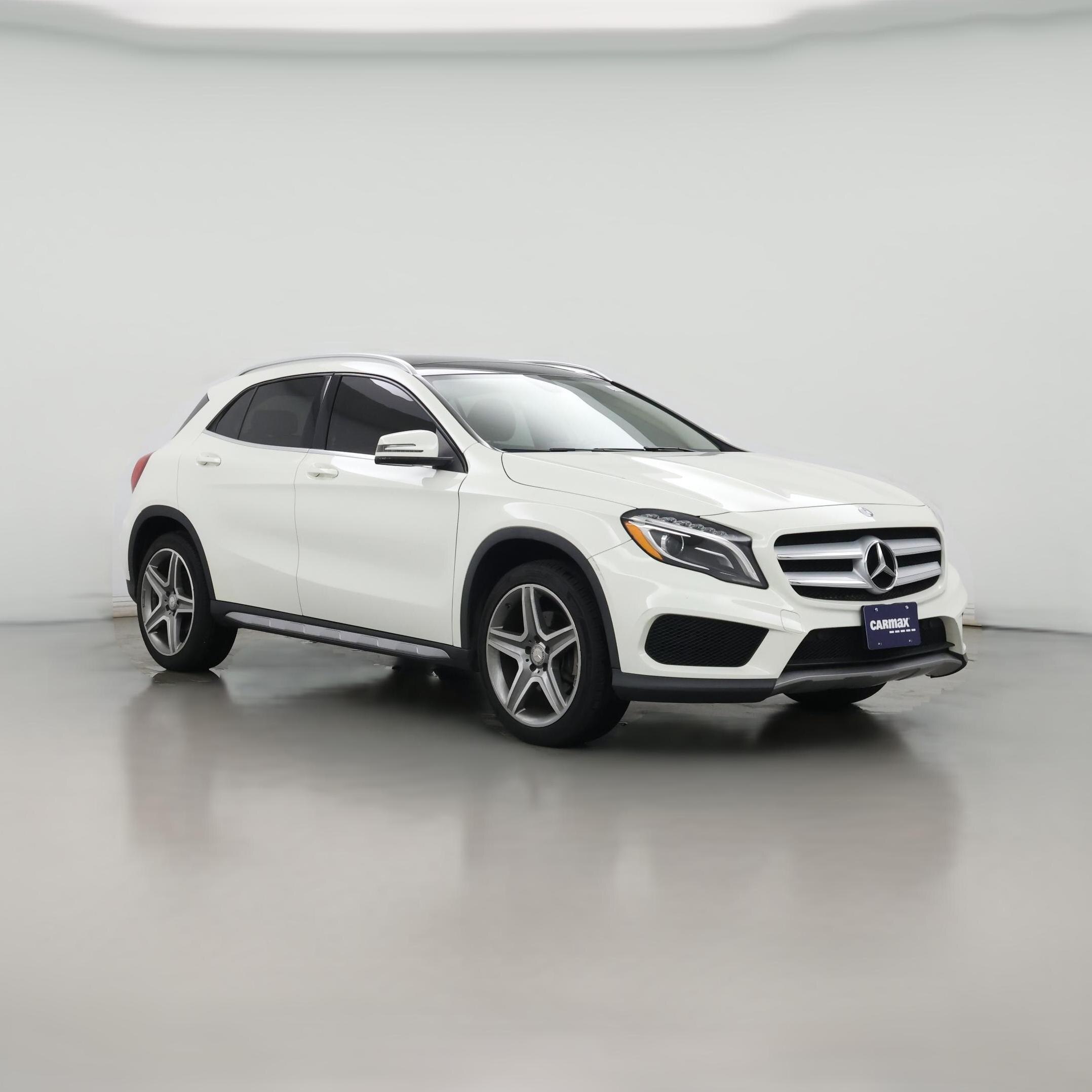 Thumbnail: 2015 Mercedes-Benz GLA - 1