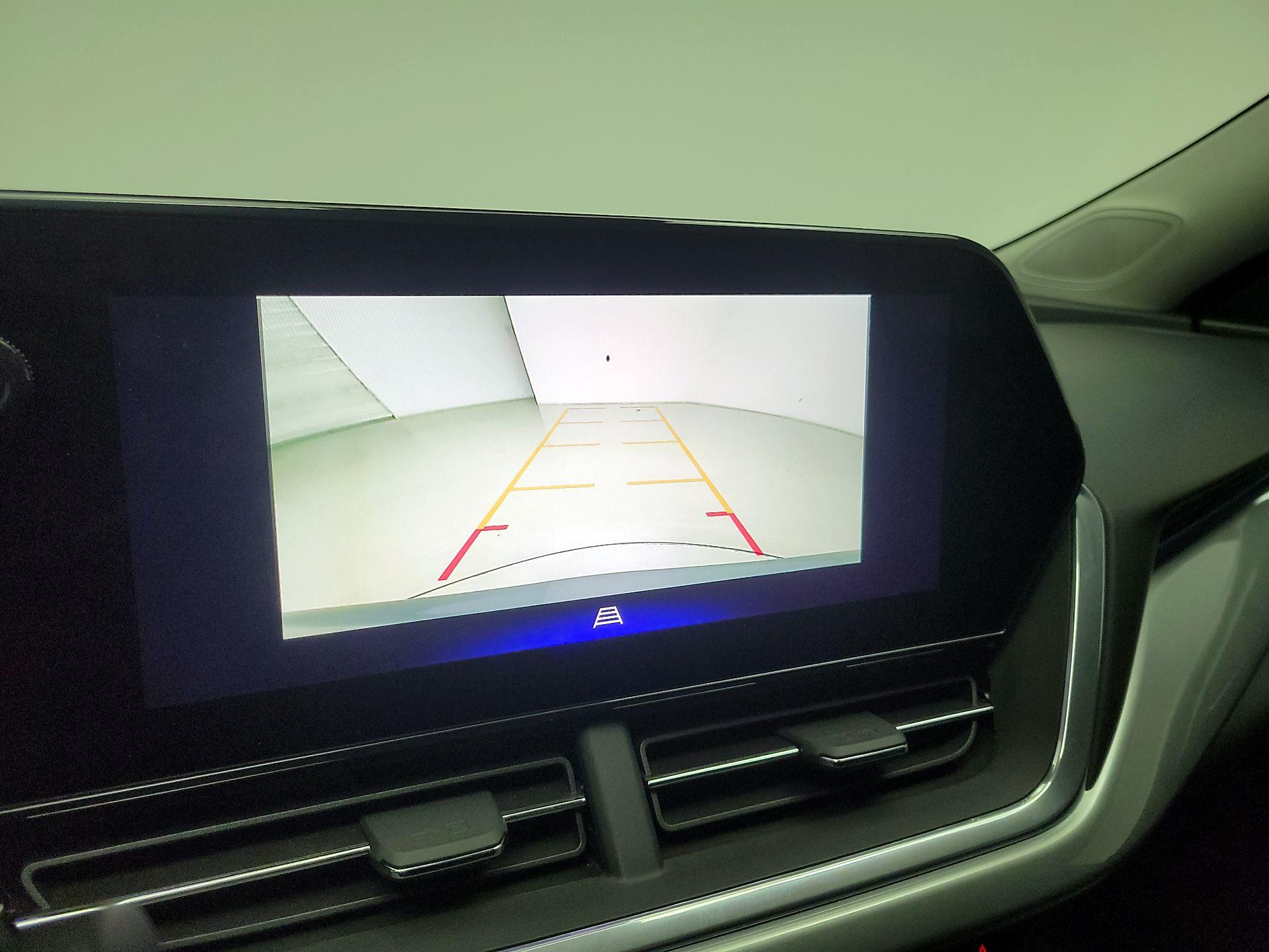 Thumbnail: 2024 Chevrolet Trax - 15