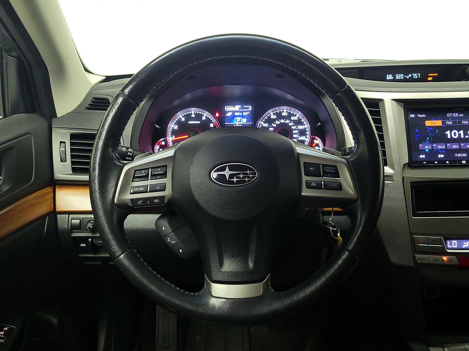Thumbnail: 2014 Subaru Outback - 10