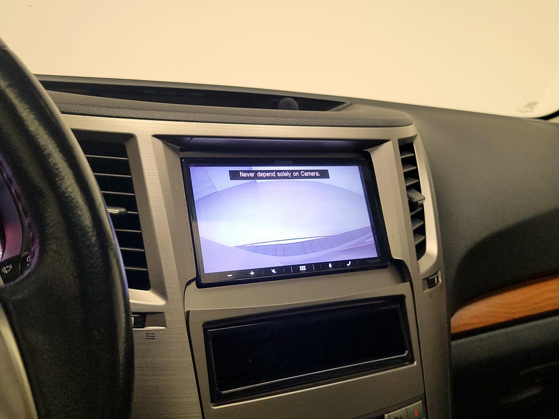 Thumbnail: 2014 Subaru Outback - 14