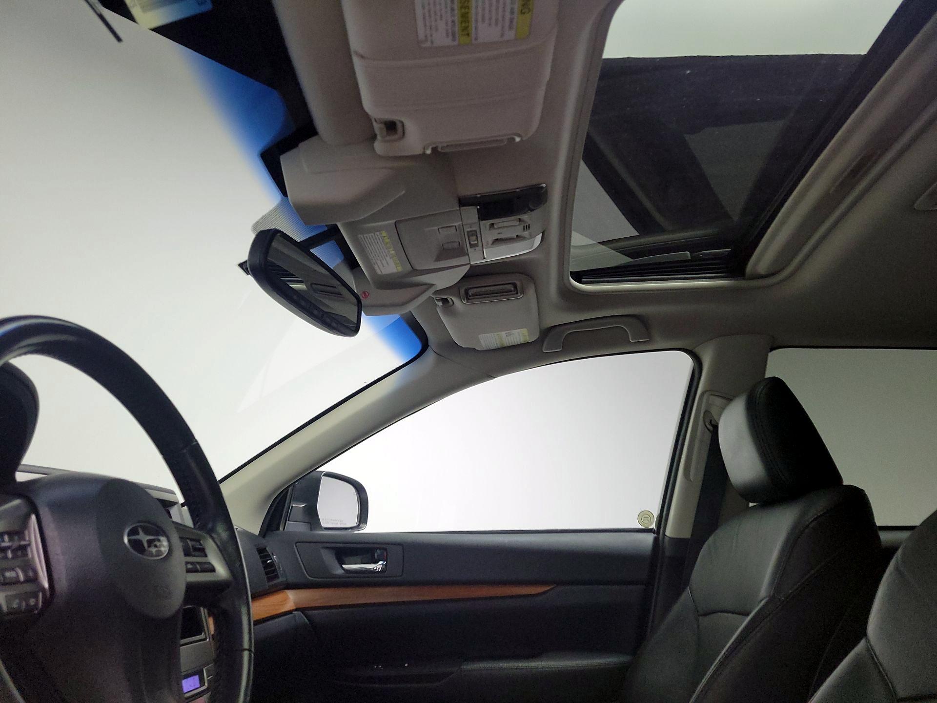 Thumbnail: 2014 Subaru Outback - 19
