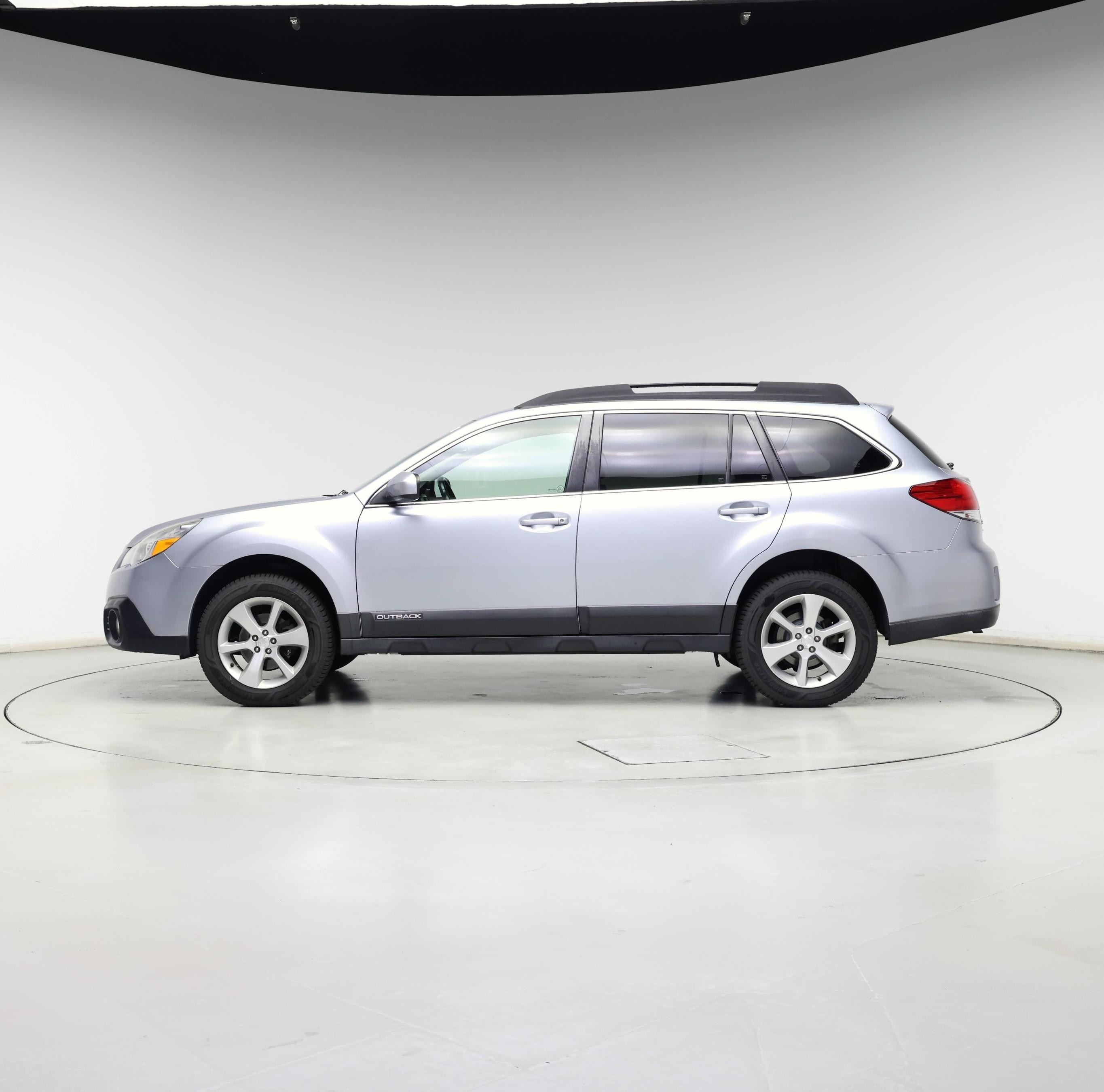 Thumbnail: 2014 Subaru Outback - 3