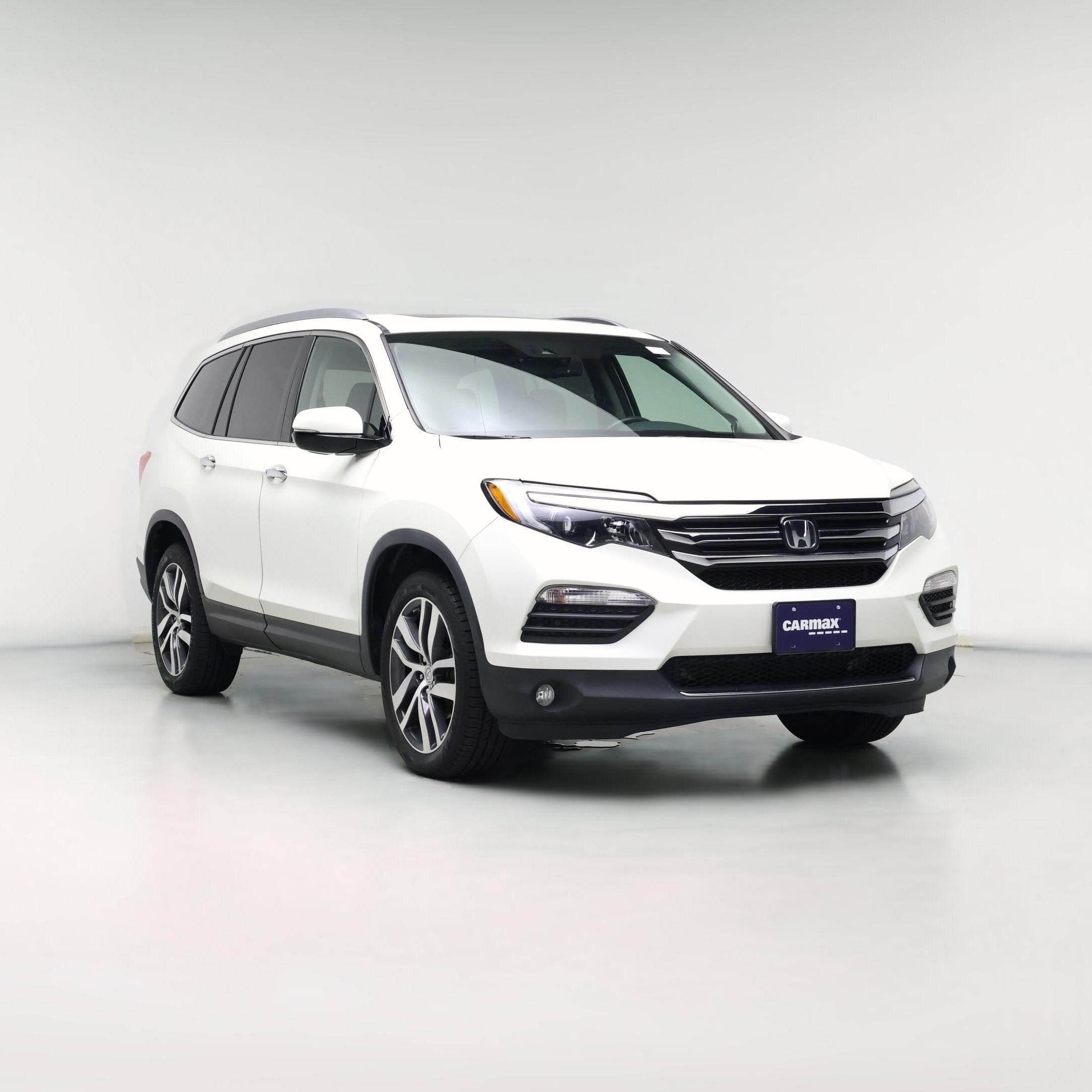 Thumbnail: 2017 Honda Pilot - 1