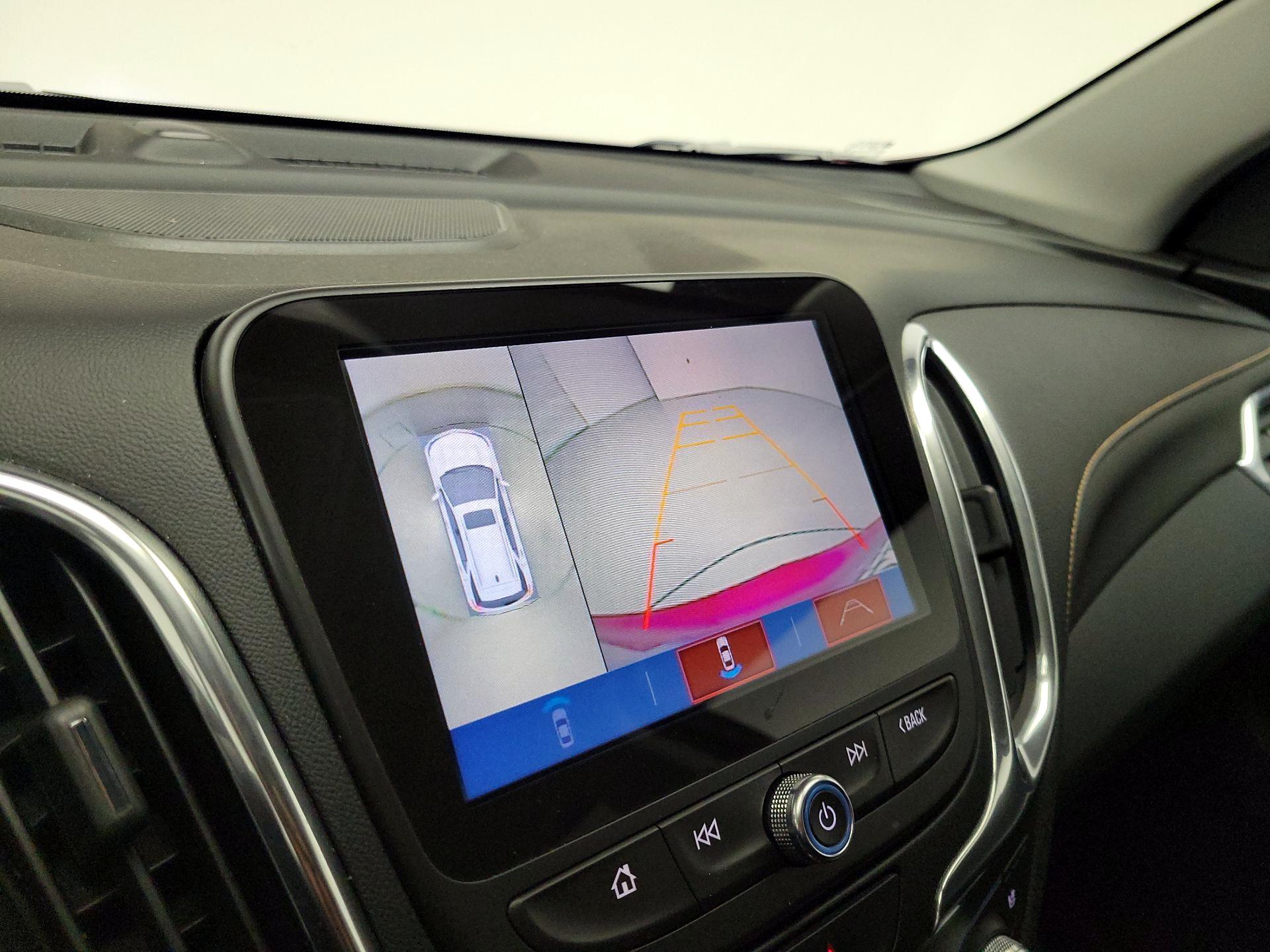 Thumbnail: 2018 Chevrolet Equinox - 15
