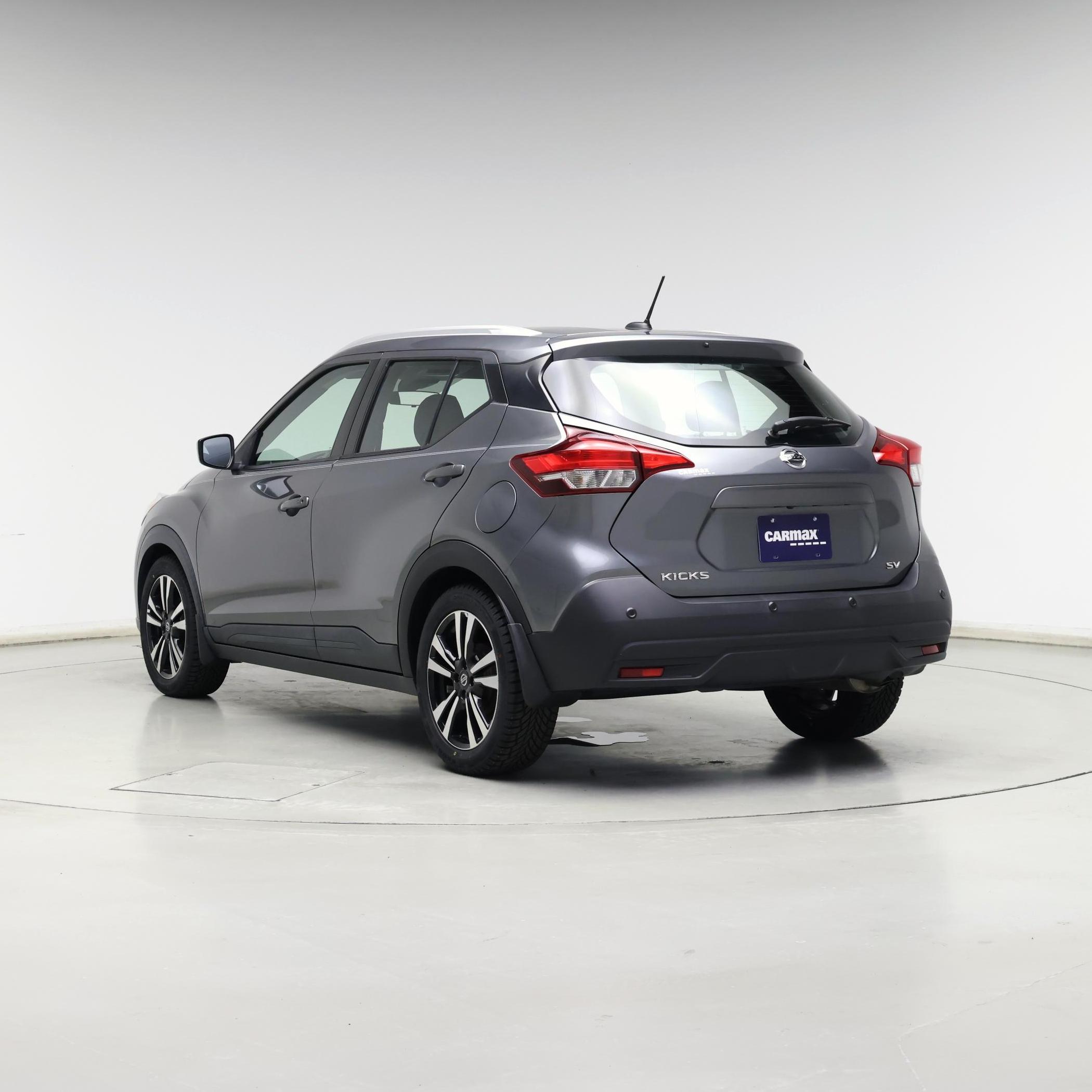 Thumbnail: 2020 Nissan Kicks - 2