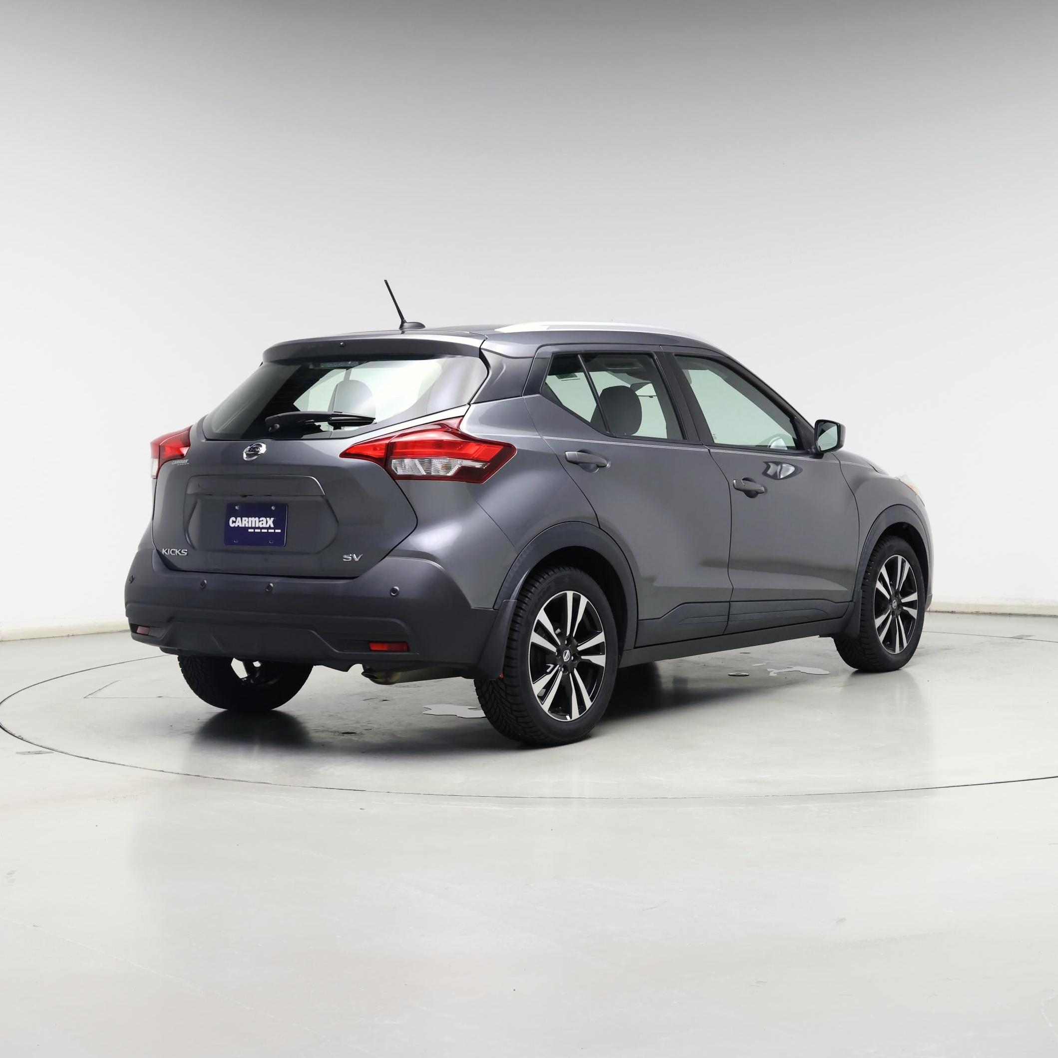 Thumbnail: 2020 Nissan Kicks - 8