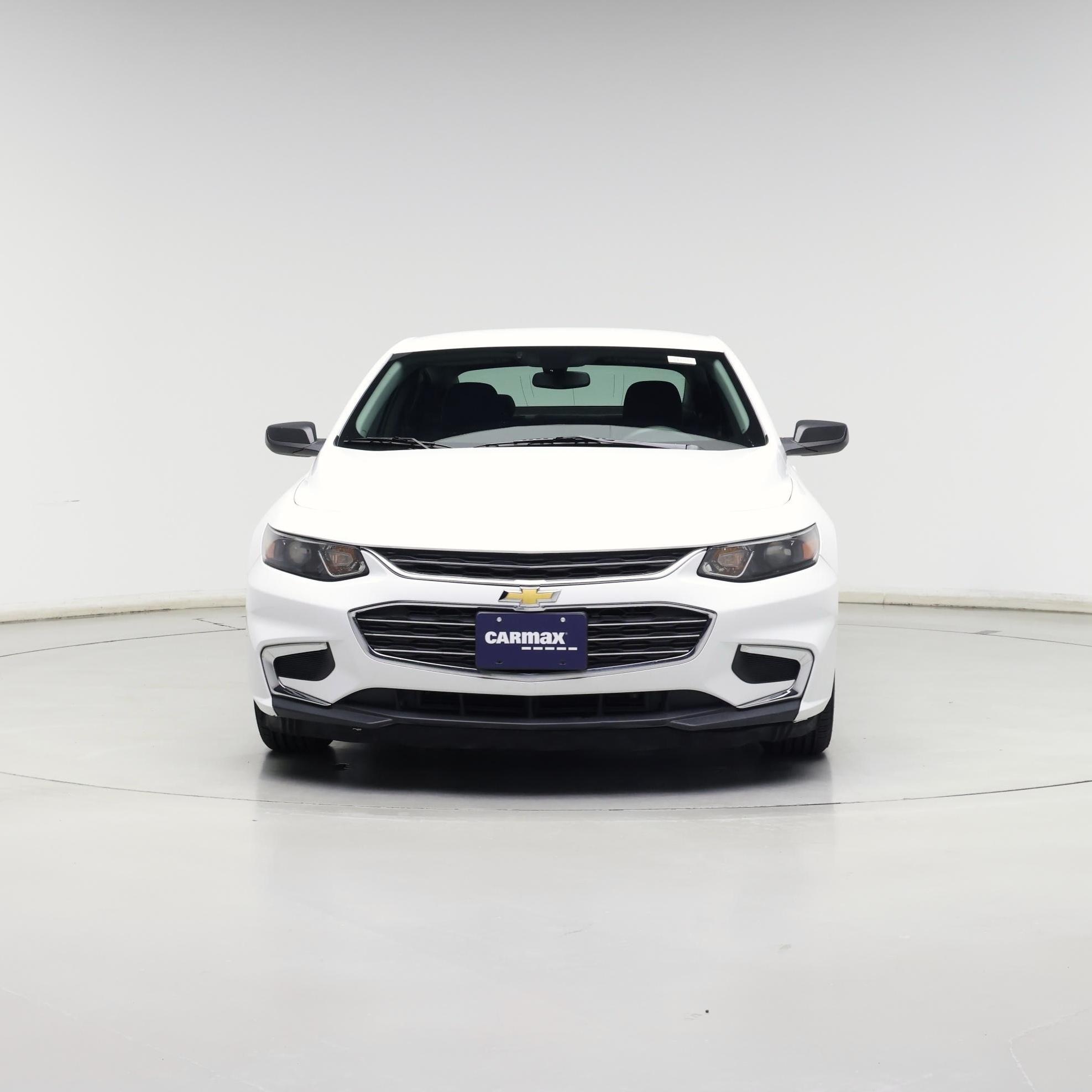 Thumbnail: 2017 Chevrolet Malibu - 5