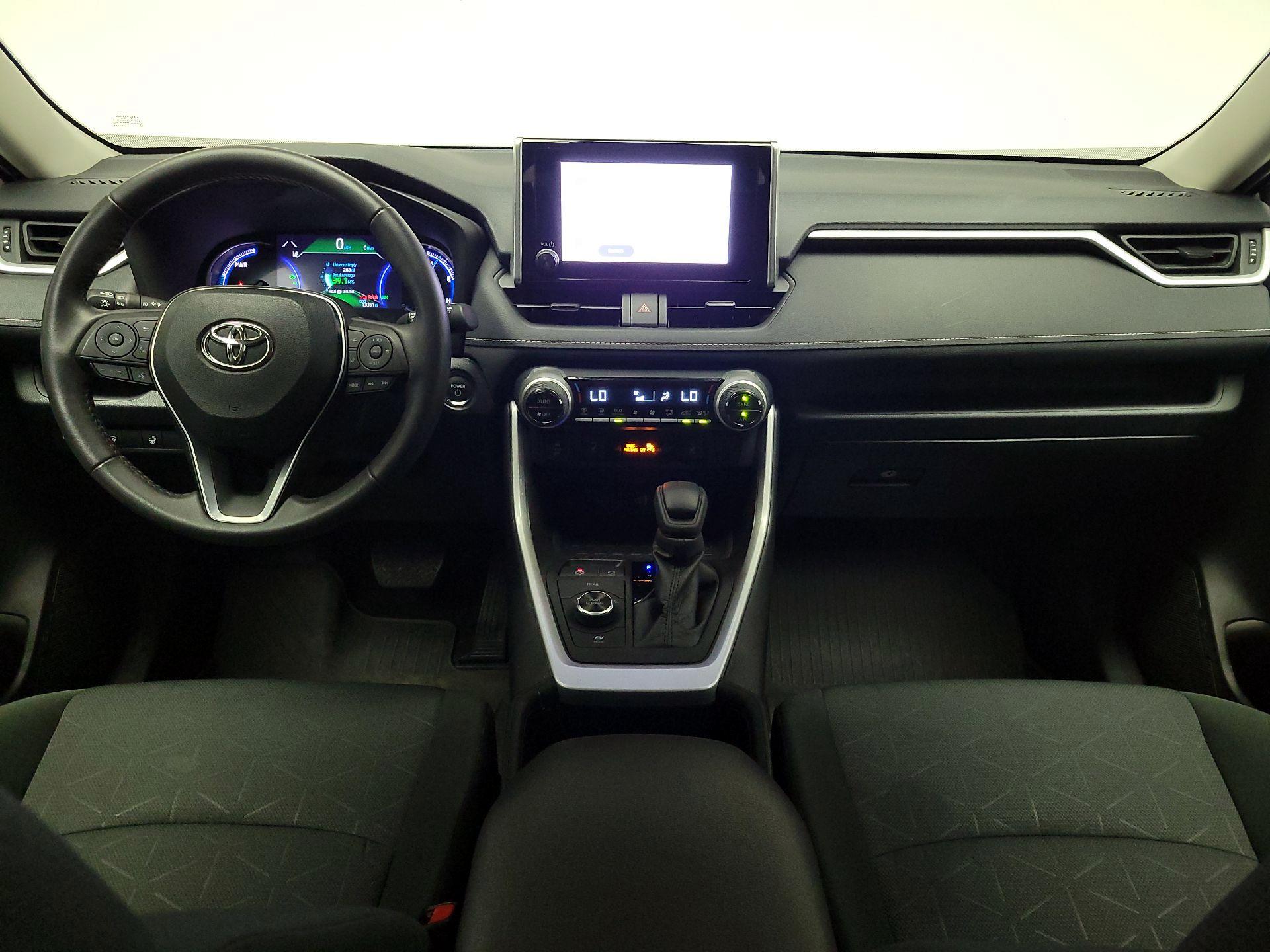 Thumbnail: 2024 Toyota RAV4 - 9