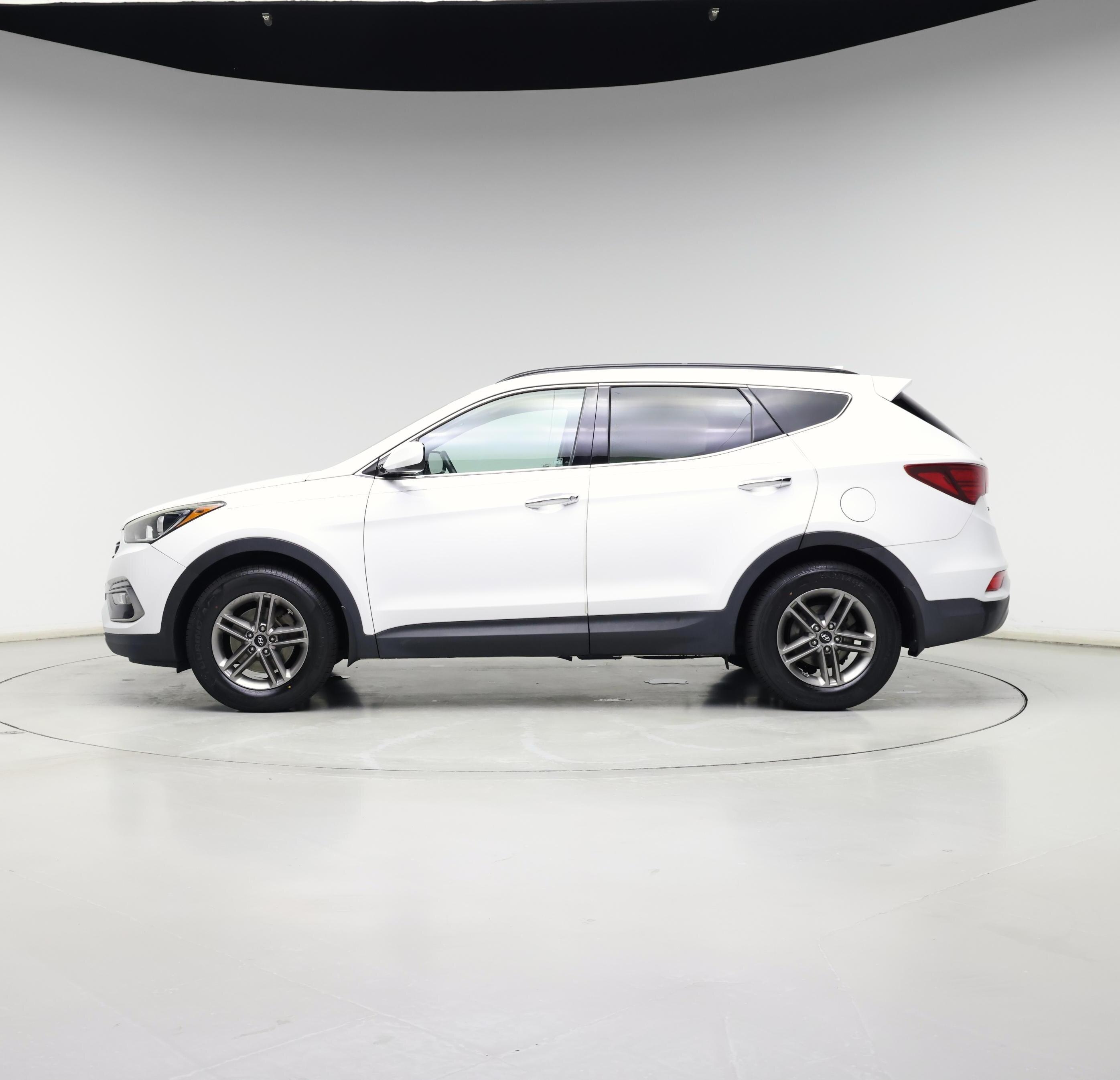 Thumbnail: 2017 Hyundai Santa Fe - 3