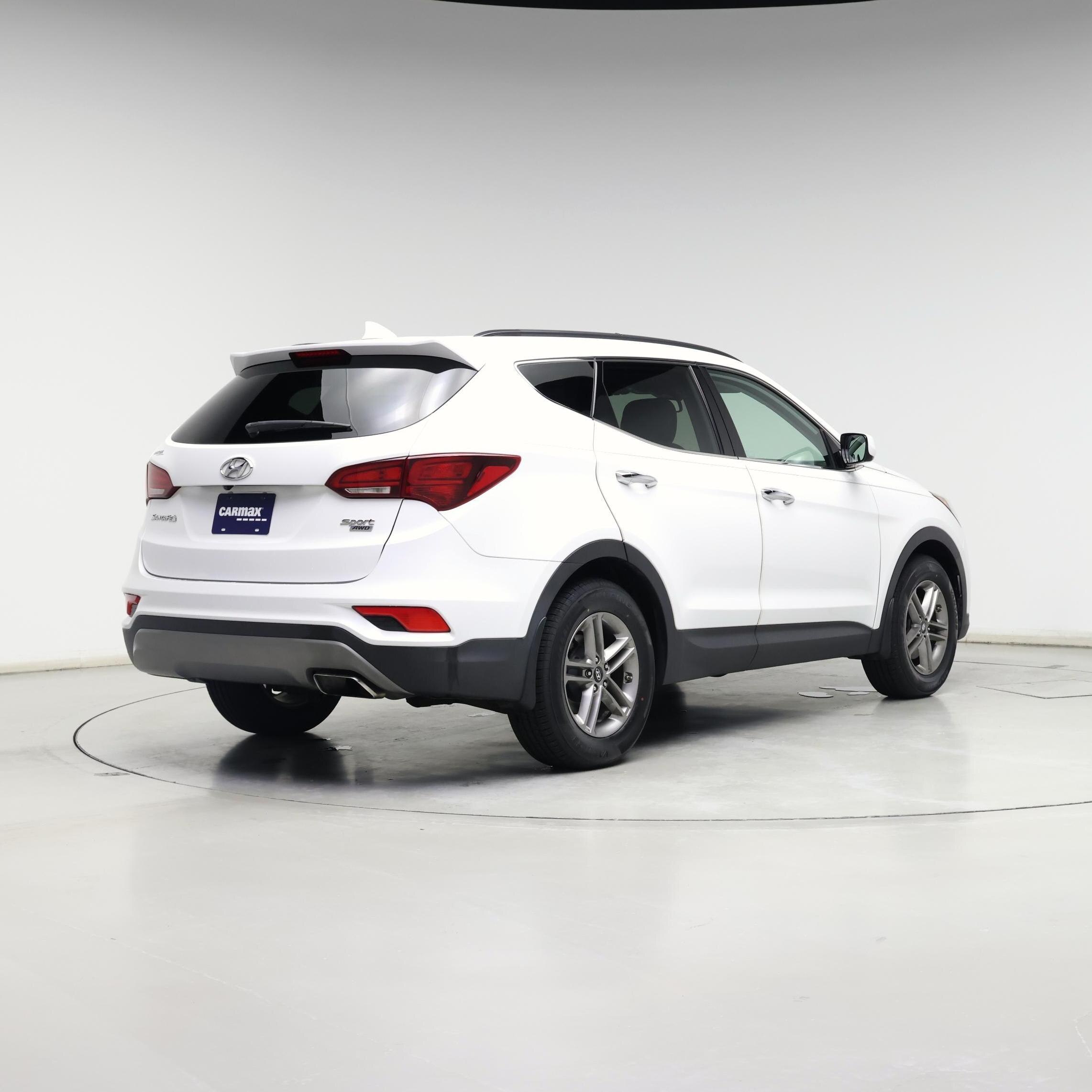 Thumbnail: 2017 Hyundai Santa Fe - 8