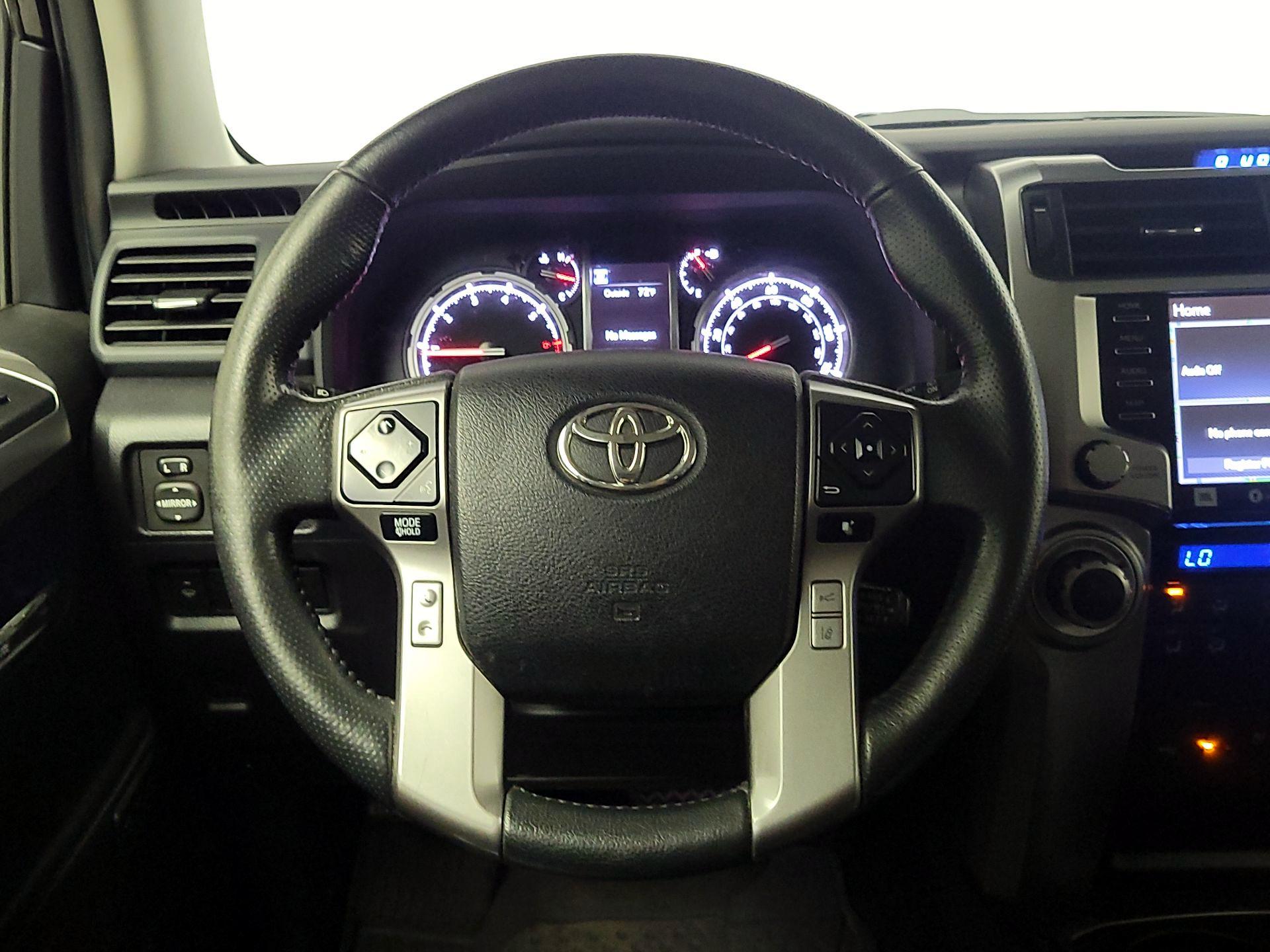 Thumbnail: 2020 Toyota 4Runner - 10