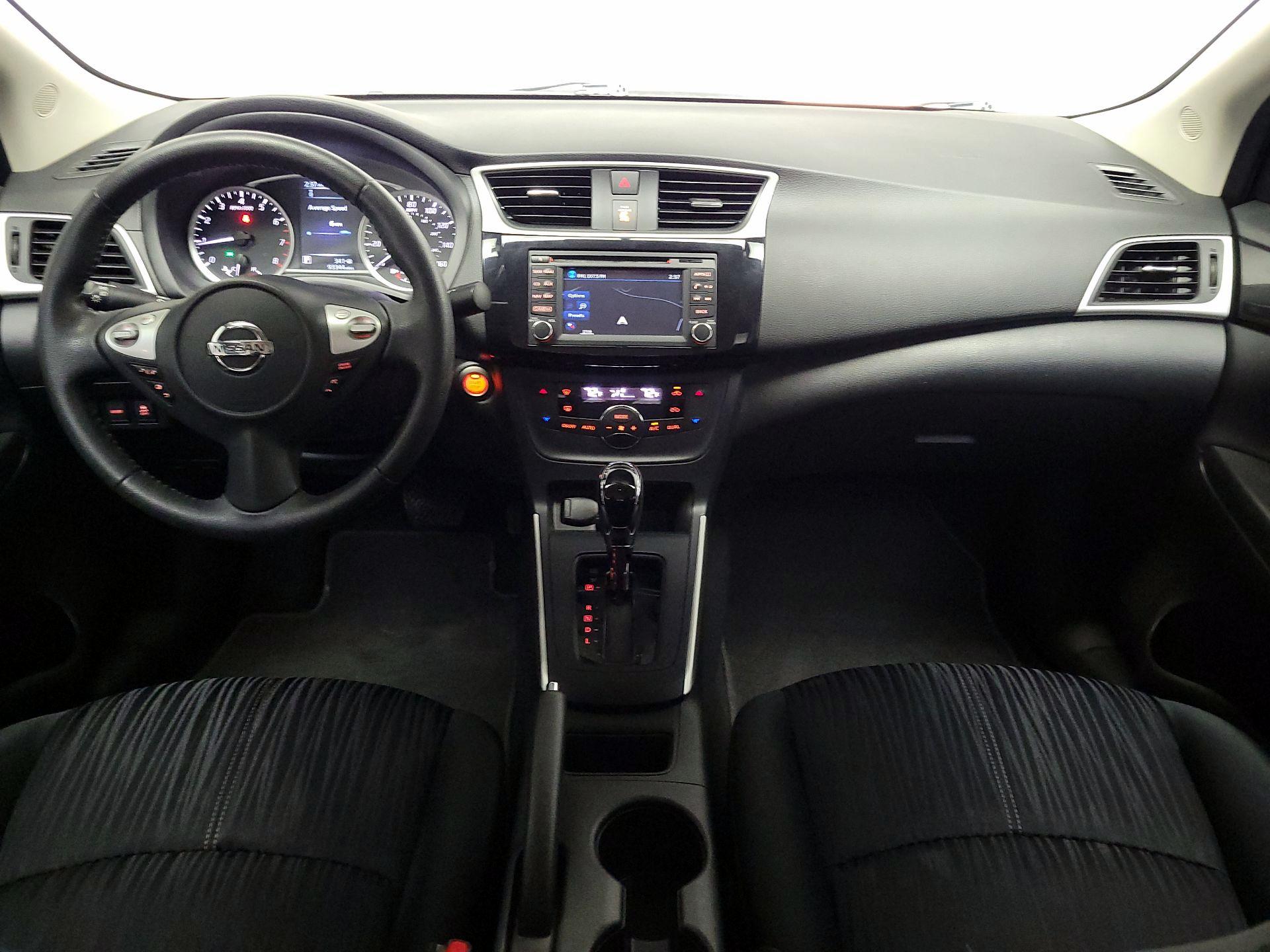 Thumbnail: 2018 Nissan Sentra - 9
