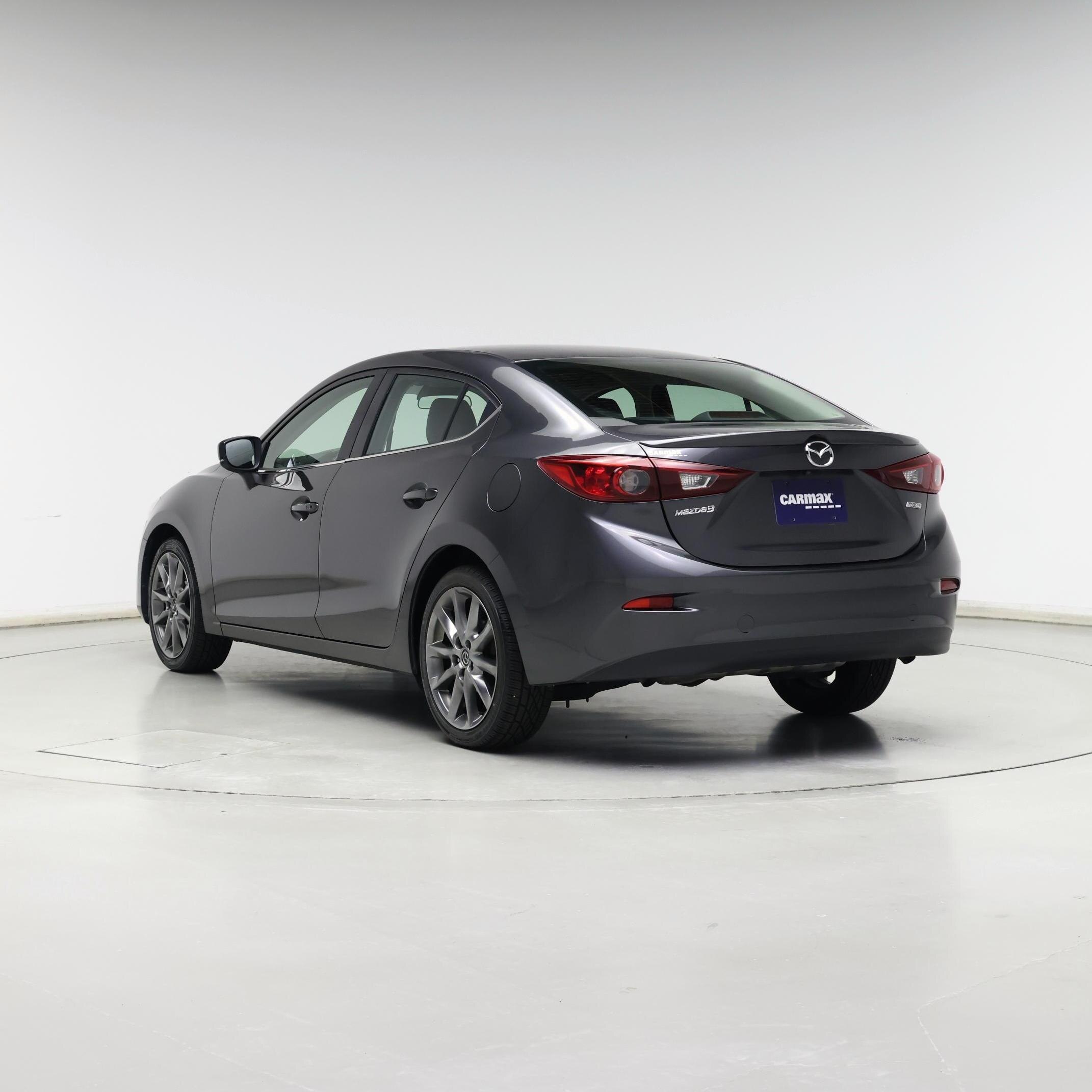 Thumbnail: 2018 Mazda Mazda3 - 2