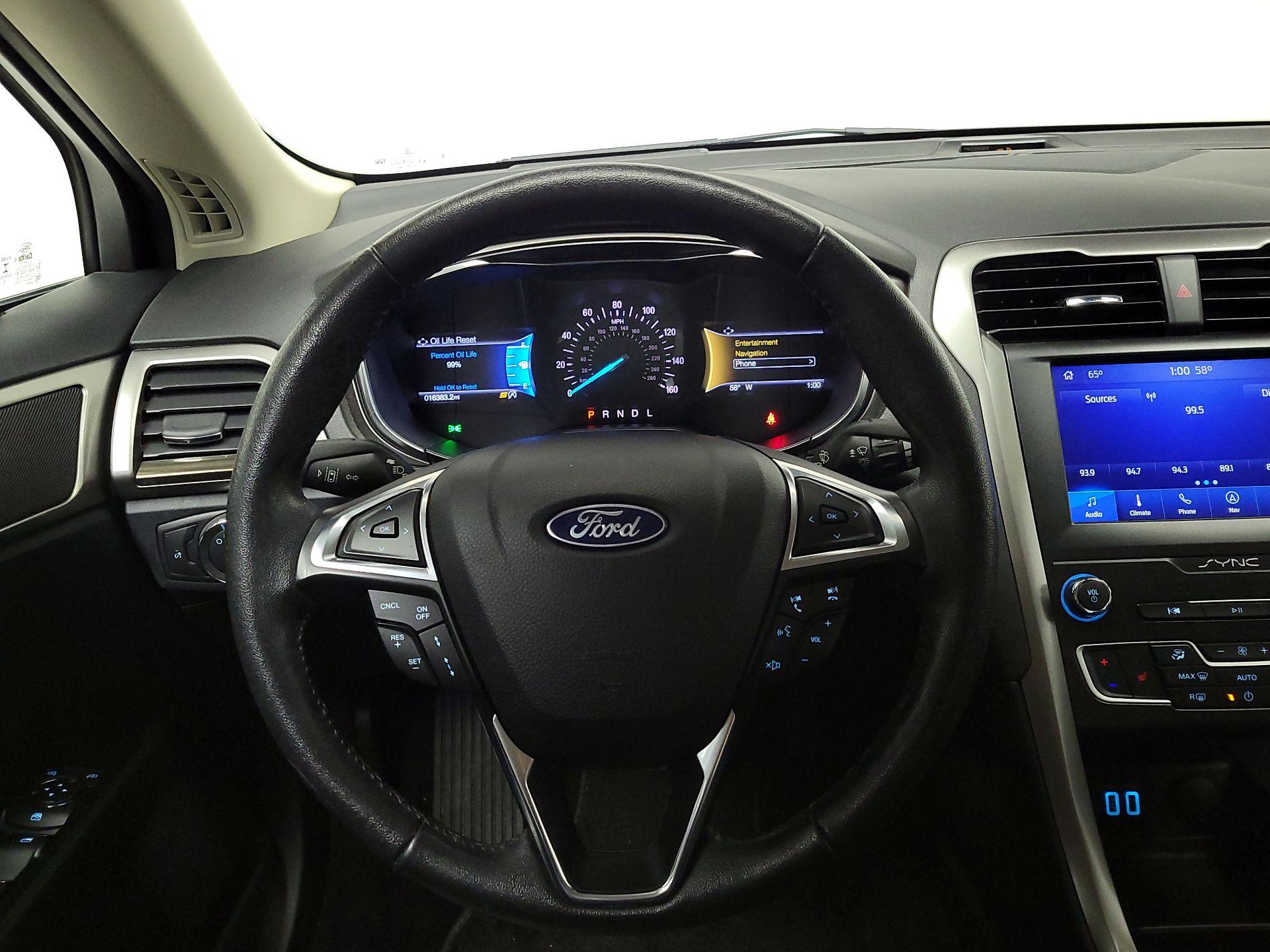 Thumbnail: 2020 Ford Fusion - 10