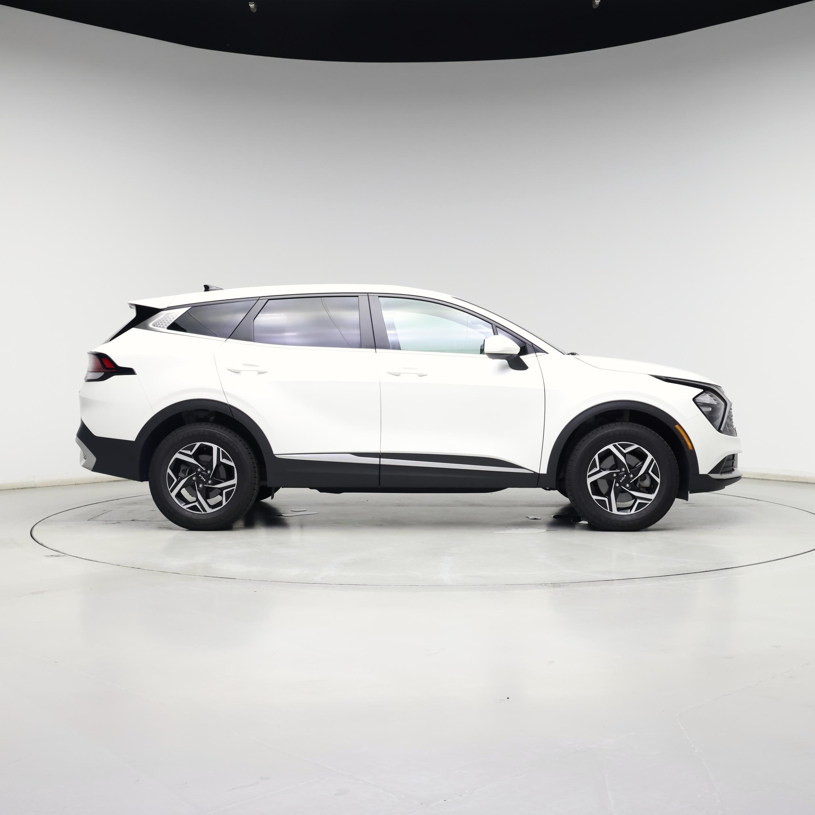 Thumbnail: 2023 Kia Sportage - 7