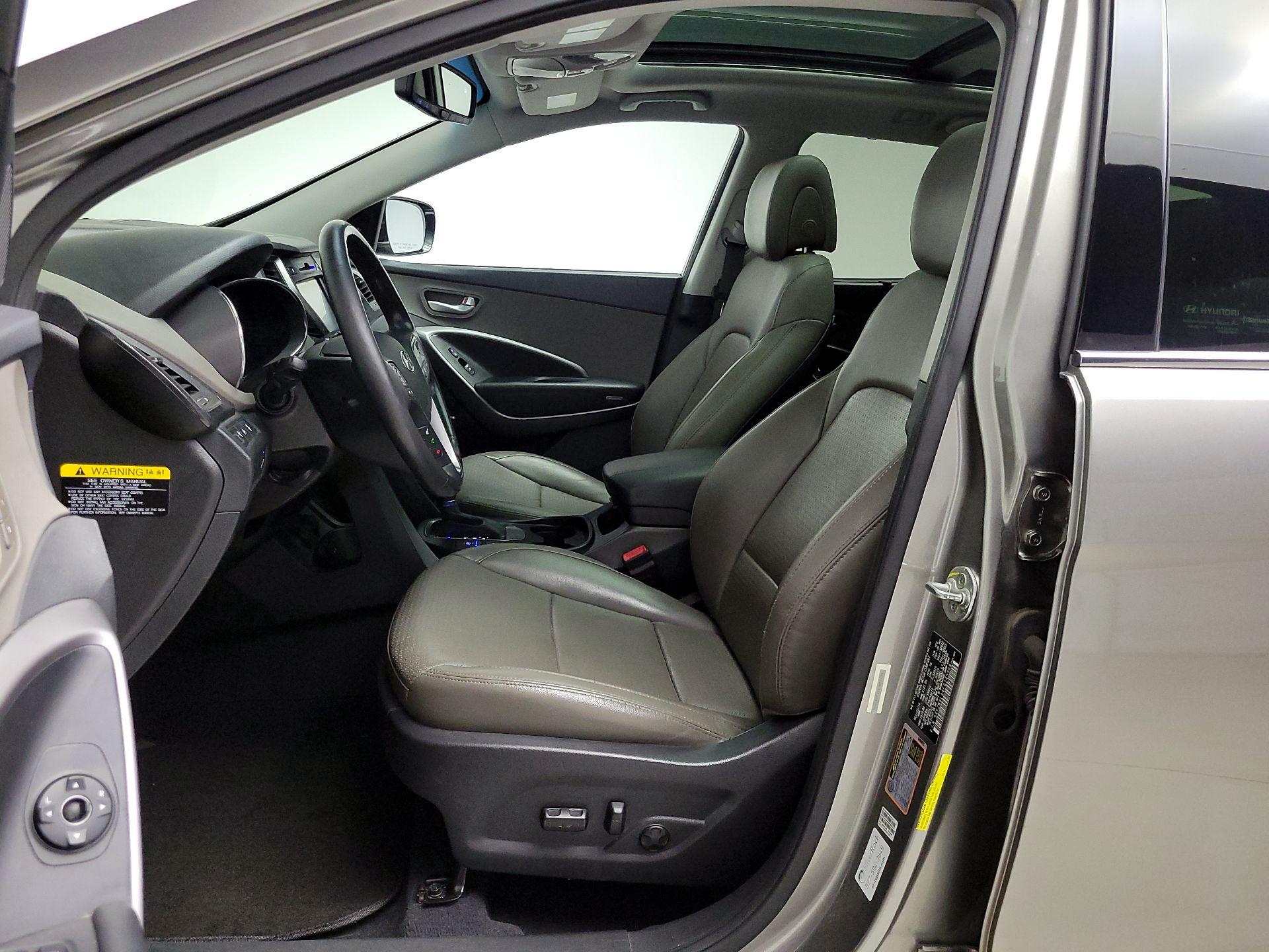 Thumbnail: 2015 Hyundai Santa Fe - 11