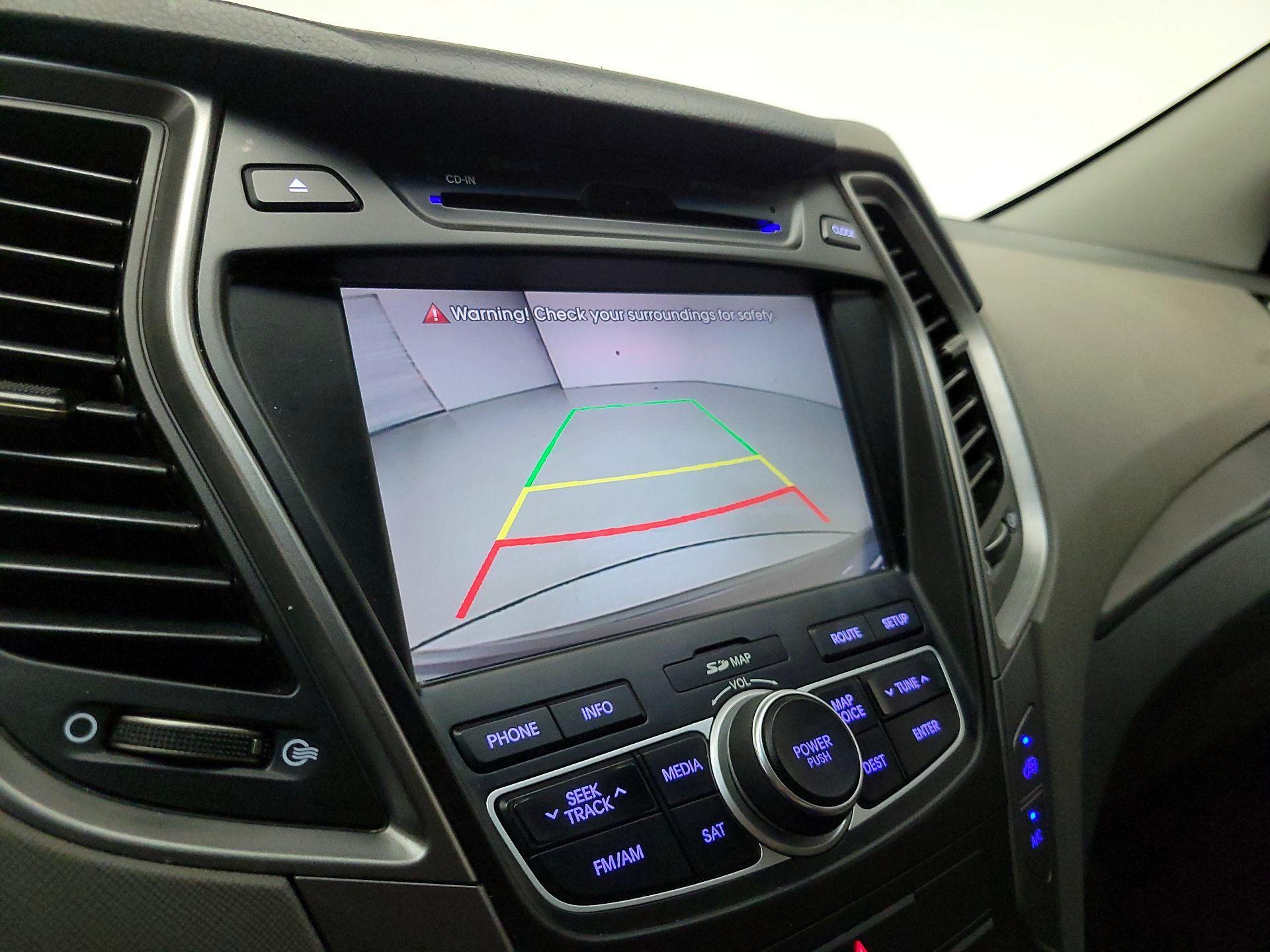 Thumbnail: 2015 Hyundai Santa Fe - 15
