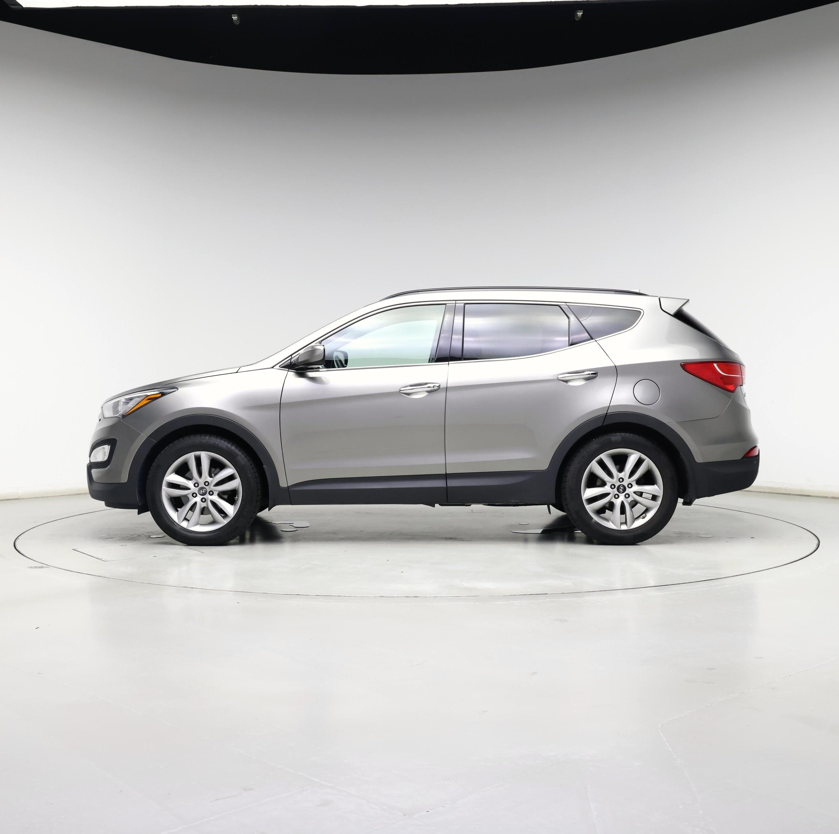 Thumbnail: 2015 Hyundai Santa Fe - 3